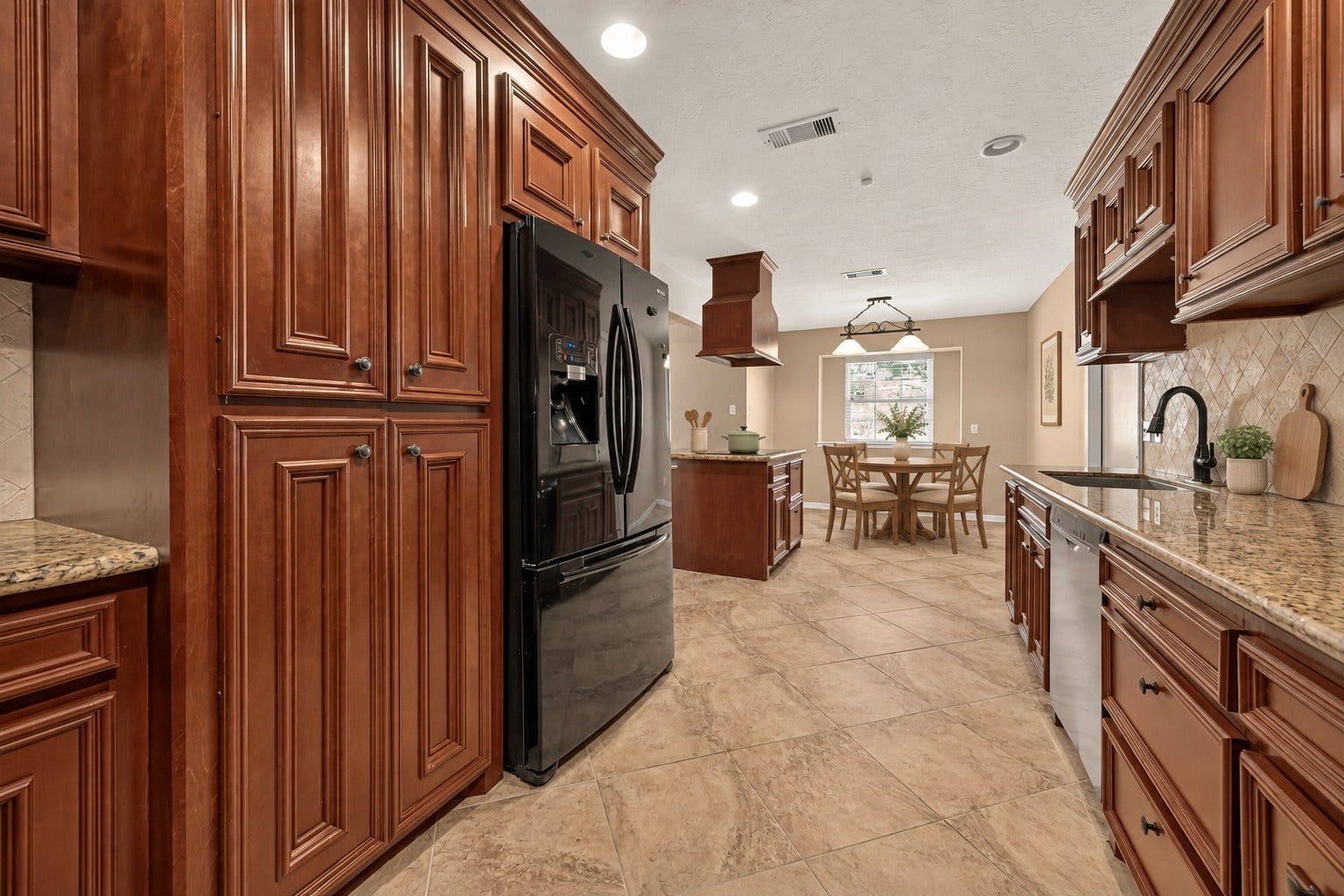 8 Riverwood Lane, Hempstead, TX 77445 8 Riverwood Lane, Hempstead, TX 77445