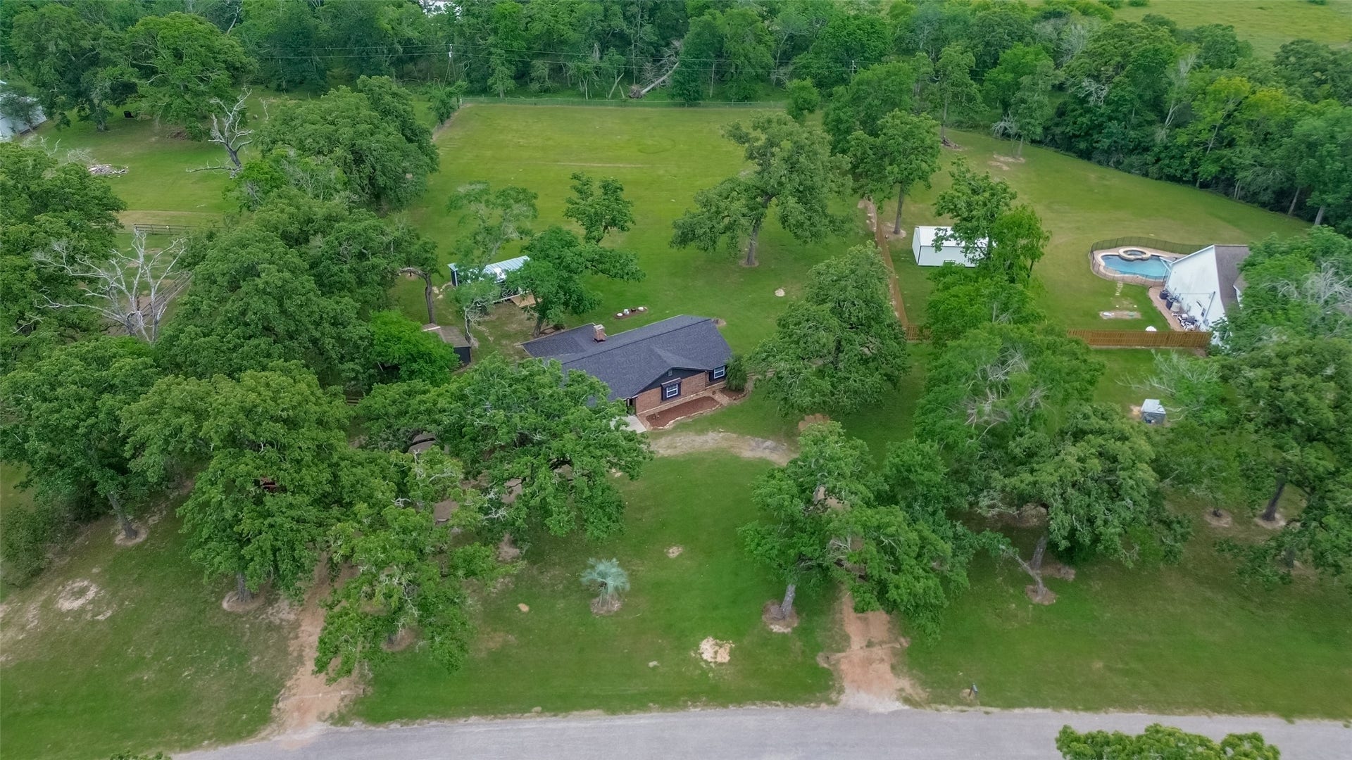 8 Riverwood Lane, Hempstead, TX 77445 8 Riverwood Lane, Hempstead, TX 77445