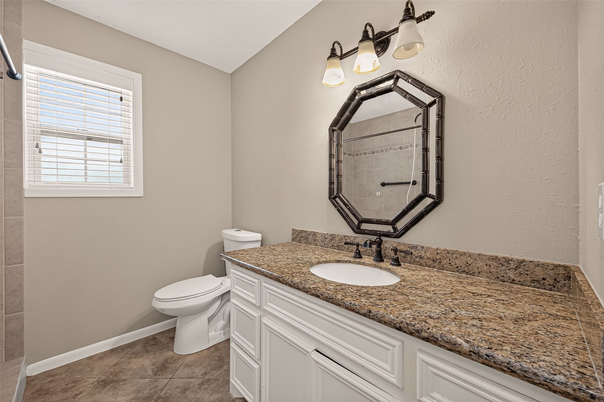 8 Riverwood Lane, Hempstead, TX 77445 8 Riverwood Lane, Hempstead, TX 77445
