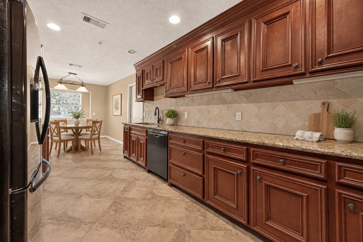 8 Riverwood Lane, Hempstead, TX 77445 8 Riverwood Lane, Hempstead, TX 77445