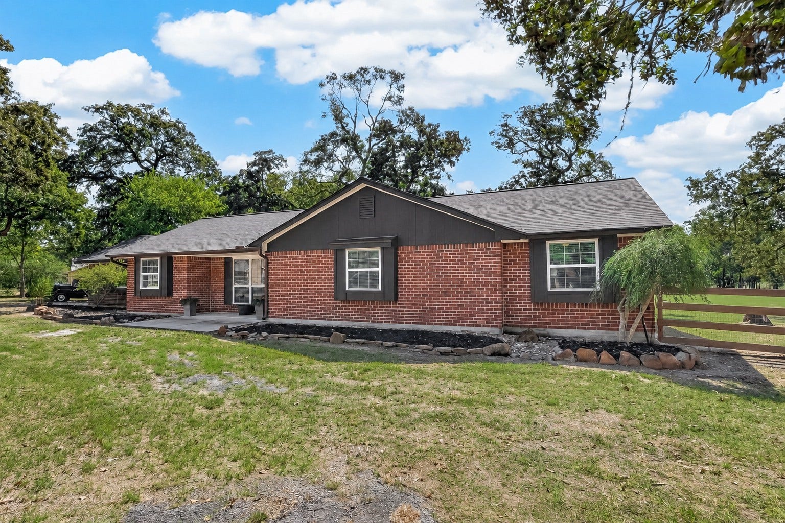 8 Riverwood Lane, Hempstead, TX 77445 8 Riverwood Lane, Hempstead, TX 77445
