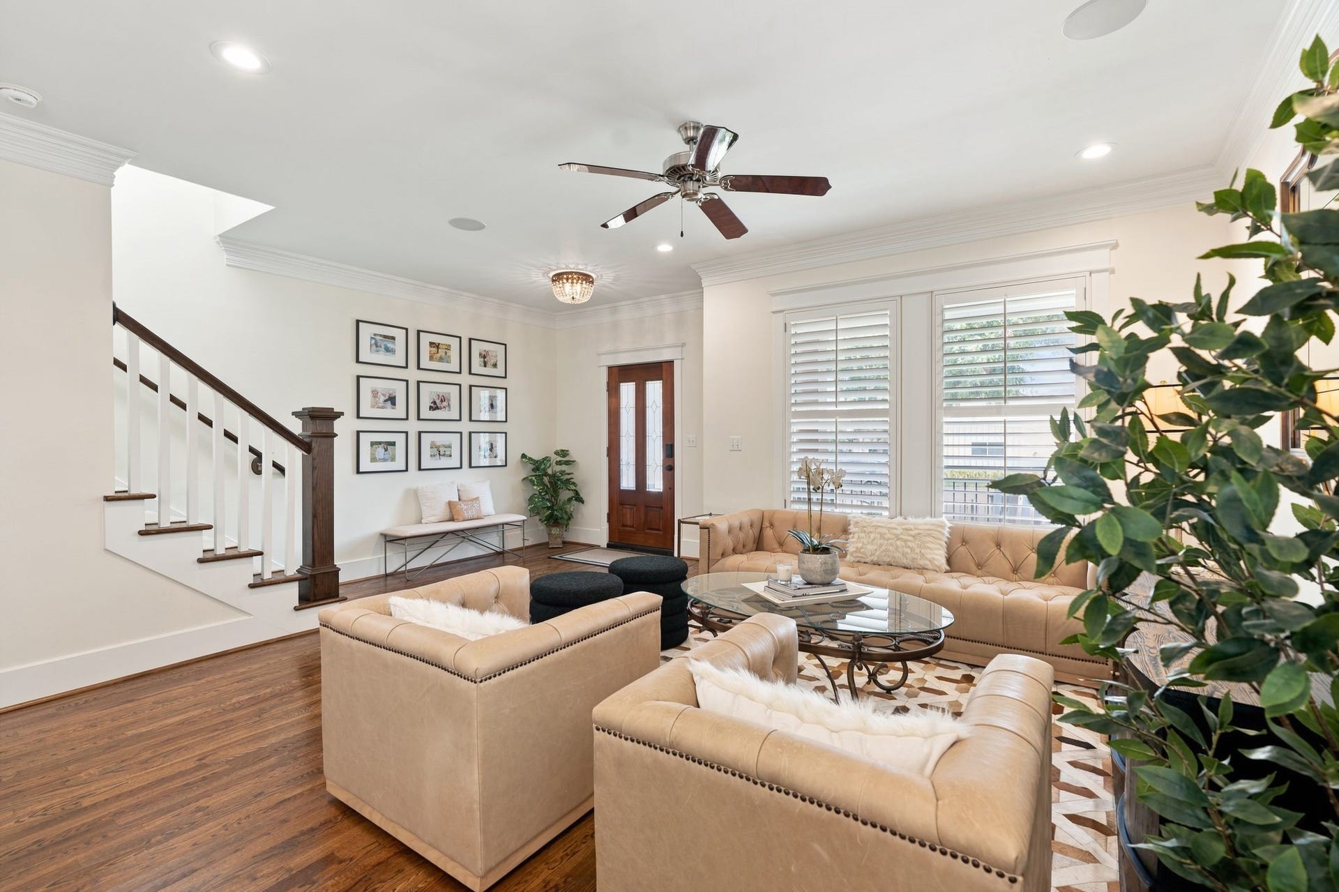 919 Ashland Street, #A, Houston, TX 77008 Another view of the living room featuring a ceiling fan, recessed lighting + in-ceiling speakers add everyday comfort & functionality.