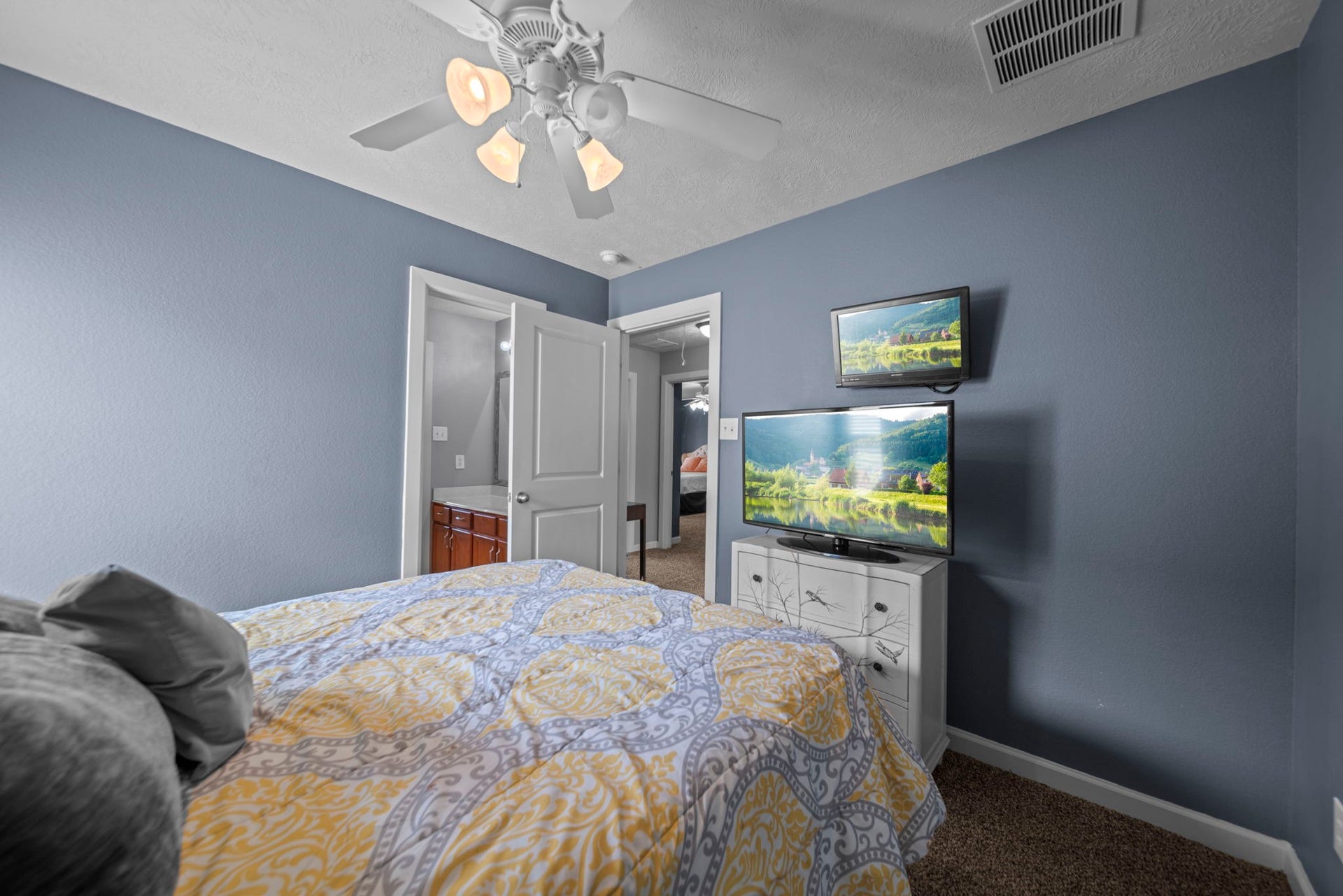 2413 Quiet Arbor Lane, Pearland, TX 77581 2413 Quiet Arbor Lane, Pearland, TX 77581