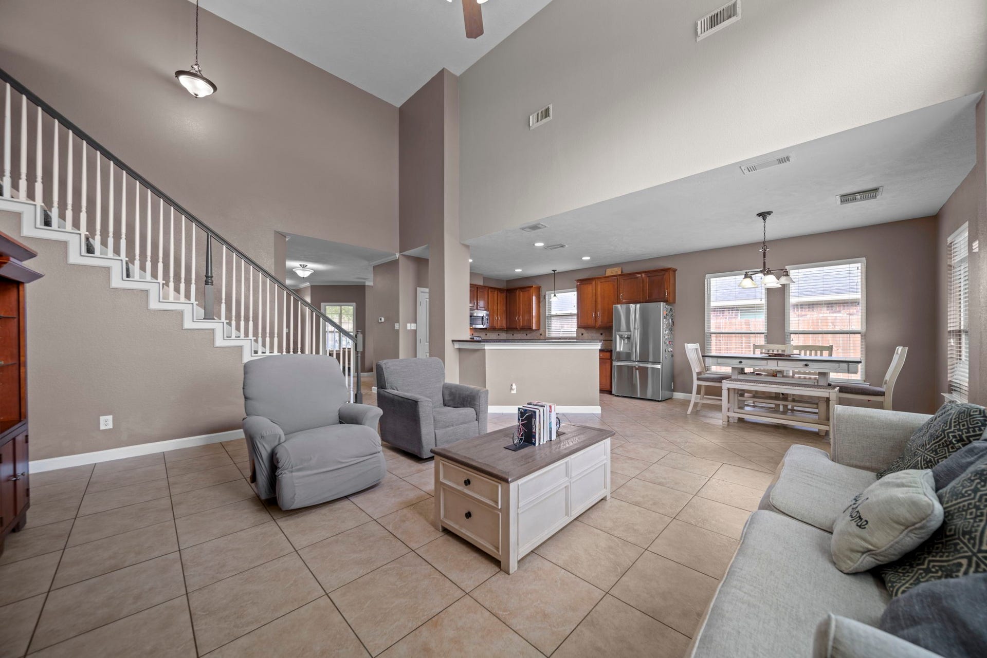 2413 Quiet Arbor Lane, Pearland, TX 77581 2413 Quiet Arbor Lane, Pearland, TX 77581