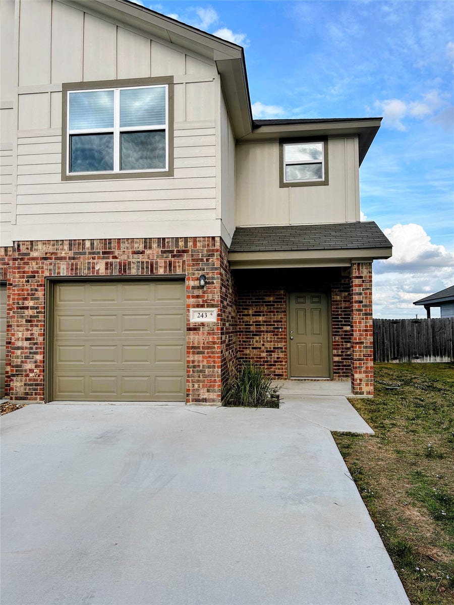 Property photo for 243 Green Valley Drive, Copperas Cove, TX