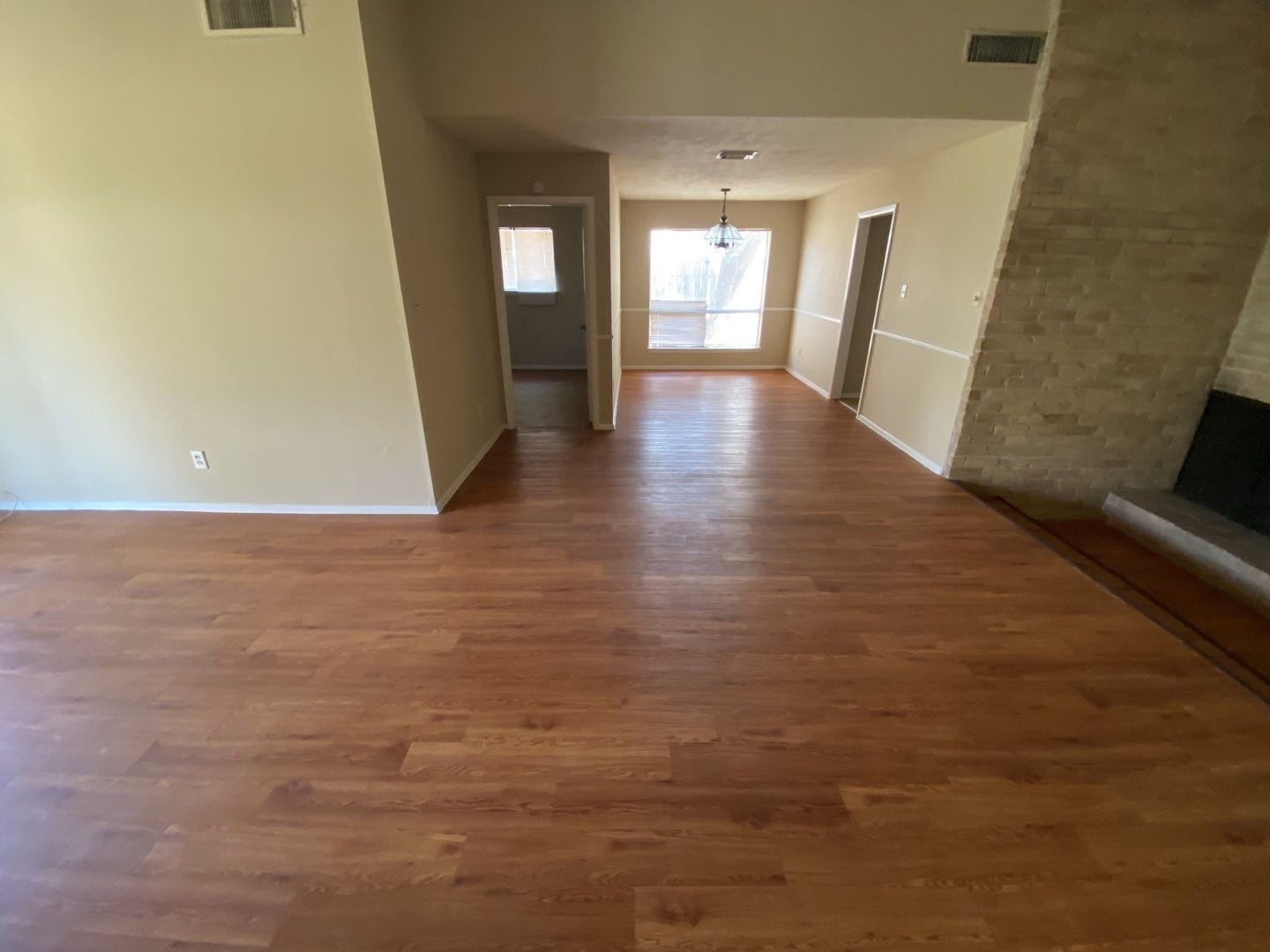 2502 Quiver, Houston, TX 77067