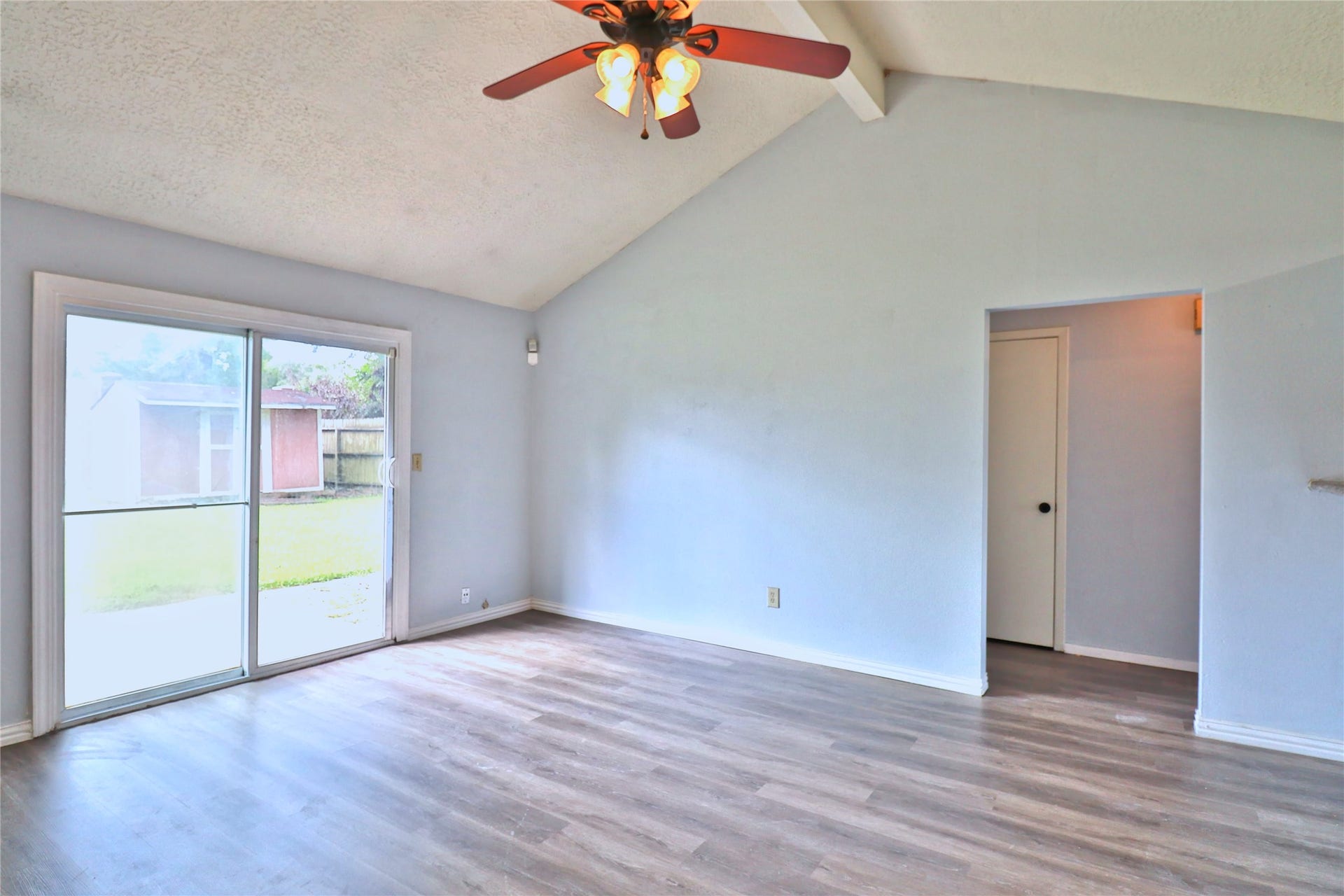 2706 S Brompton Drive, Pearland, TX 77584