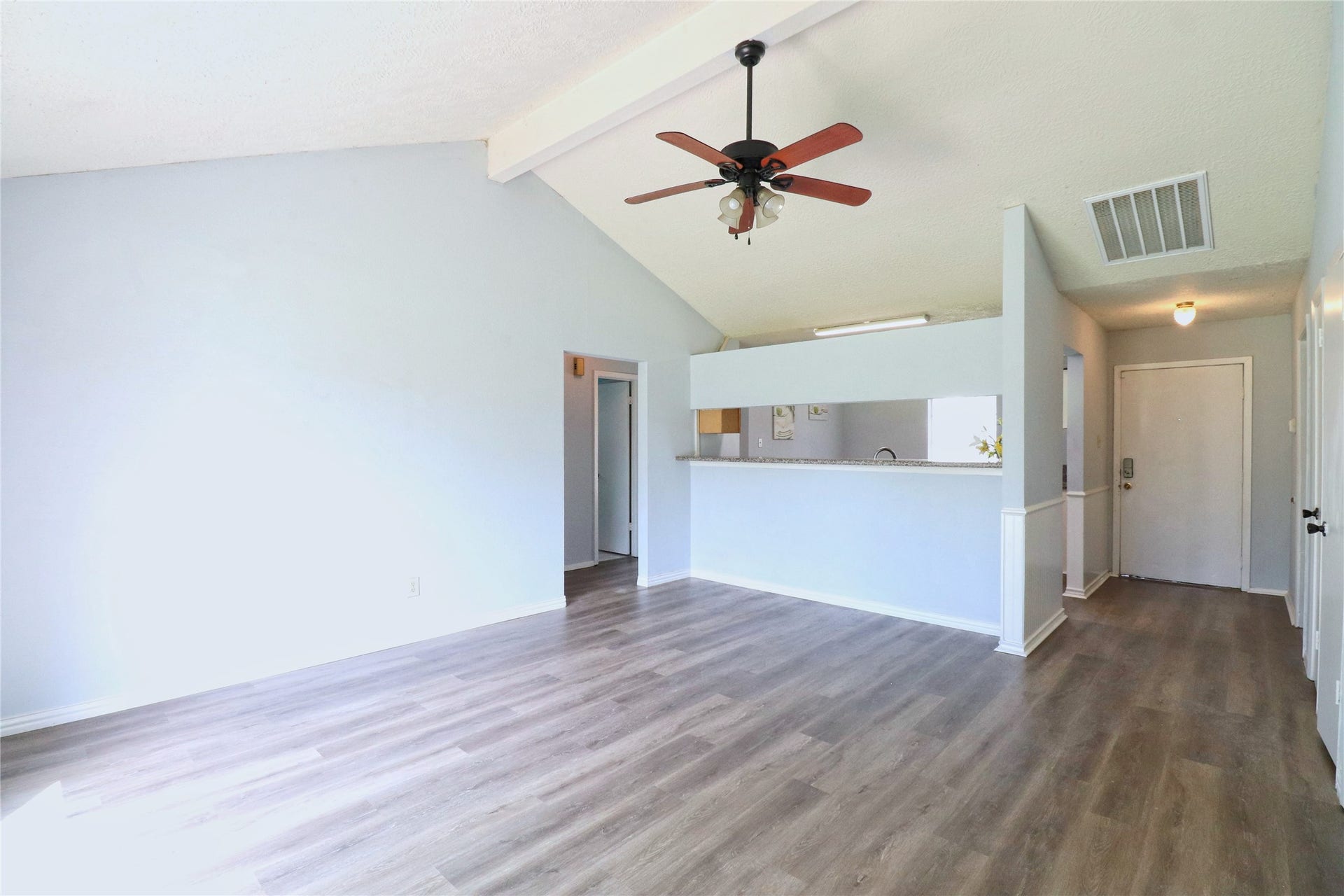 2706 S Brompton Drive, Pearland, TX 77584