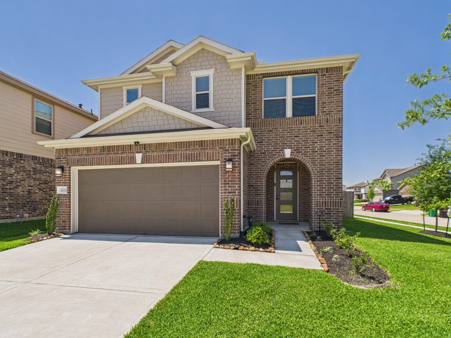 Property photo for 15643 Fellswood Drive, Houston, TX