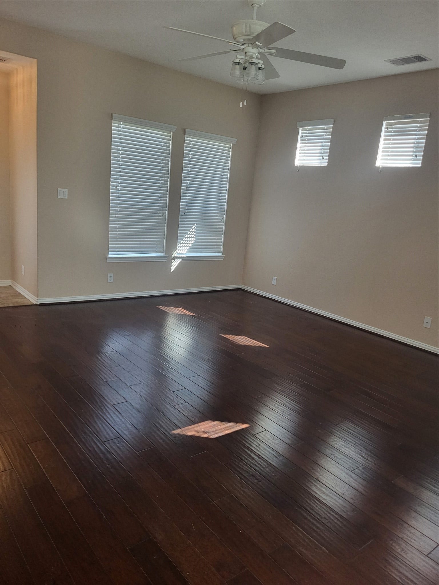 7034 Sun Creek Drive Drive, Hitchcock, TX 77563 7034 Sun Creek Drive Drive, Hitchcock, TX 77563