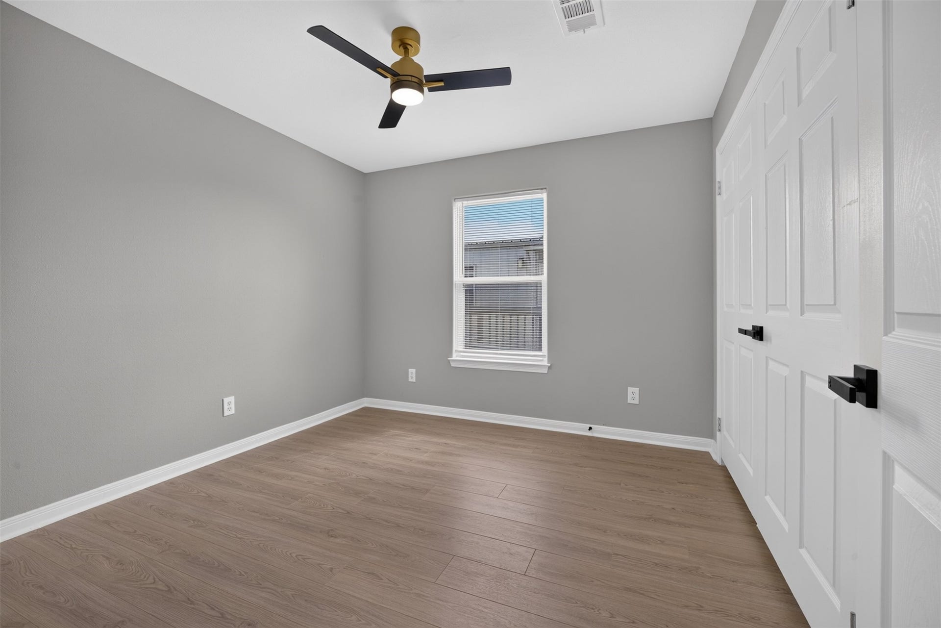 2917 Avenue M, Galveston, TX 77550 2917 Avenue M, Galveston, TX 77550