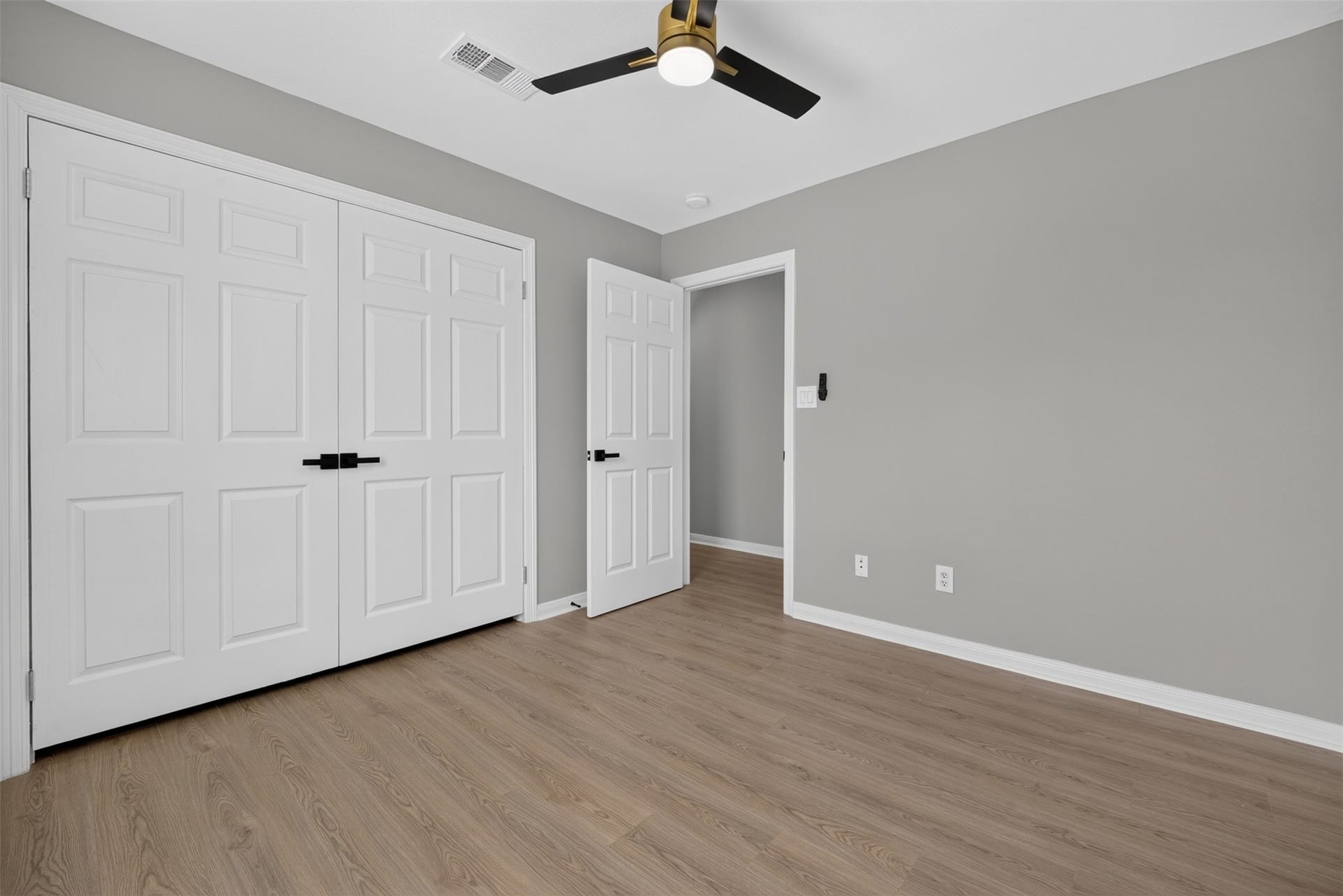 2917 Avenue M, Galveston, TX 77550 2917 Avenue M, Galveston, TX 77550
