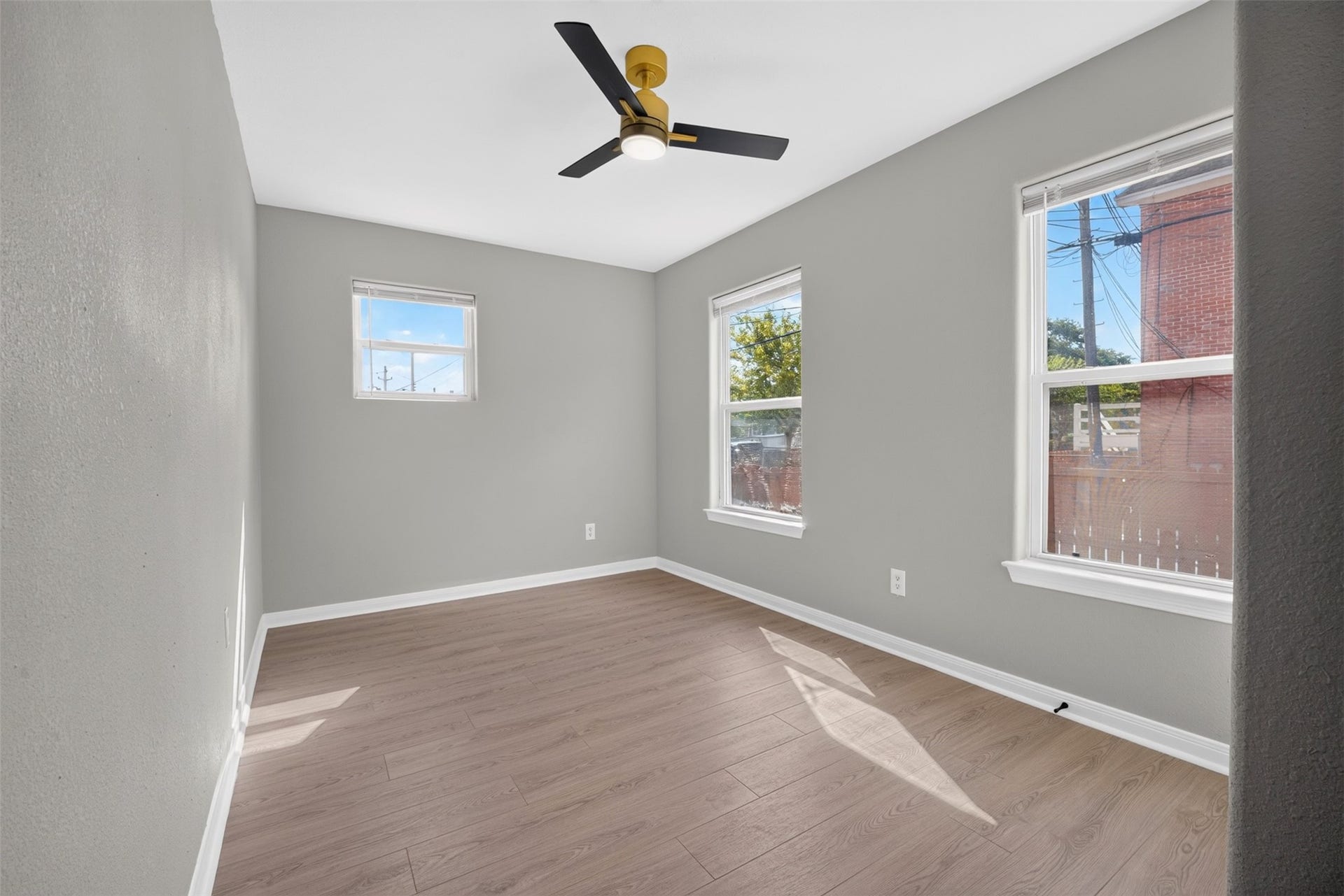 2917 Avenue M, Galveston, TX 77550 2917 Avenue M, Galveston, TX 77550