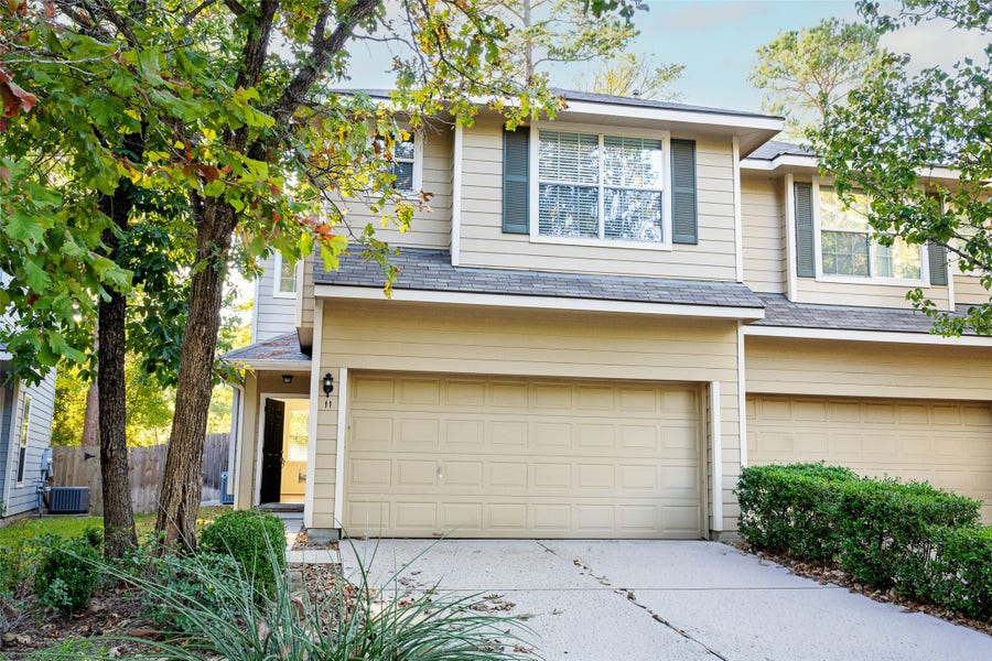 Property photo for 11 Summerhaze Circle, The Woodlands, TX