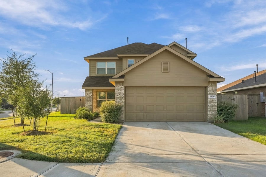 Property photo for 4130 Neches Bend Drive, Highlands, TX