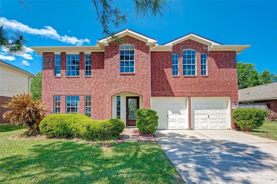 Property photo for 16510 Amy Ridge Road, Houston, TX