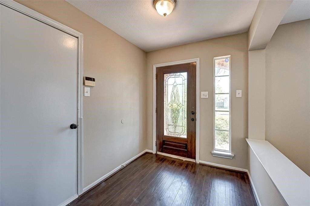 16510 Amy Ridge Road, Houston, TX 77053 16510 Amy Ridge Road, Houston, TX 77053
