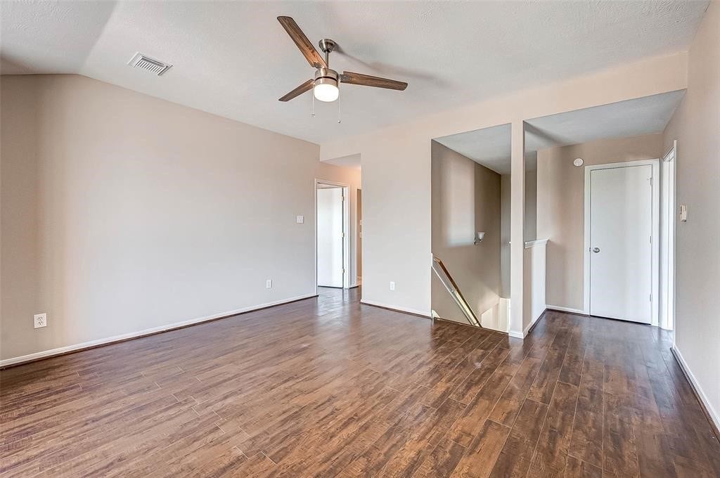 16510 Amy Ridge Road, Houston, TX 77053 16510 Amy Ridge Road, Houston, TX 77053