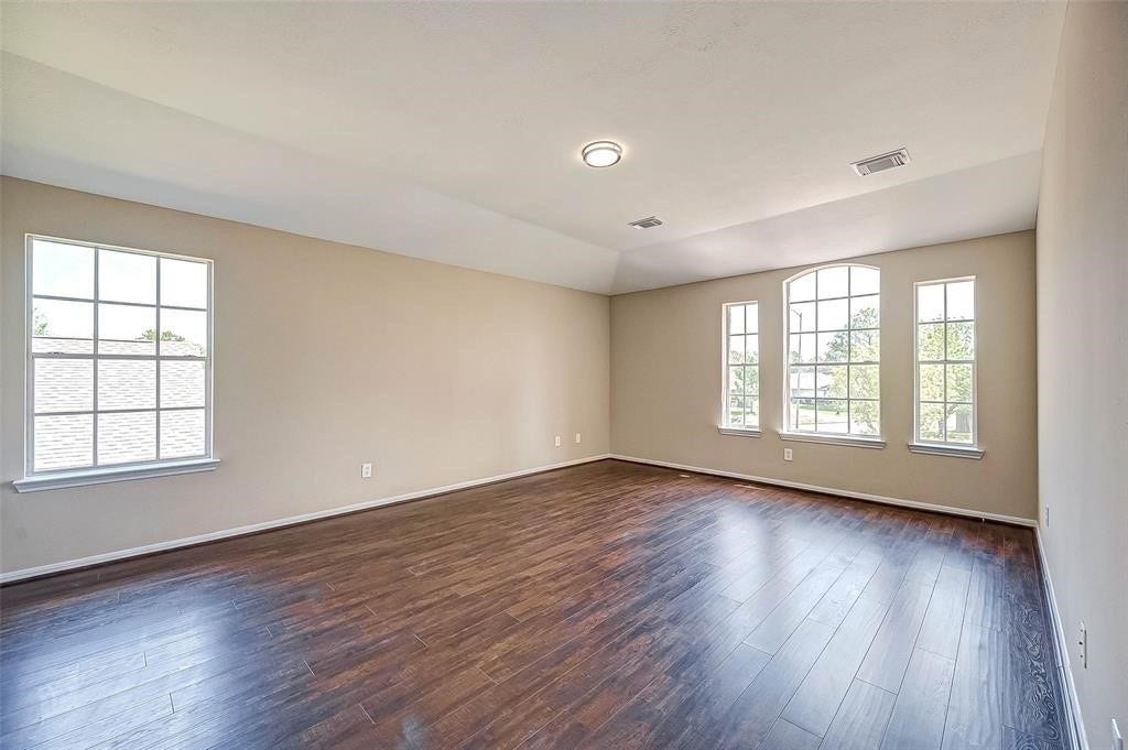 16510 Amy Ridge Road, Houston, TX 77053 16510 Amy Ridge Road, Houston, TX 77053