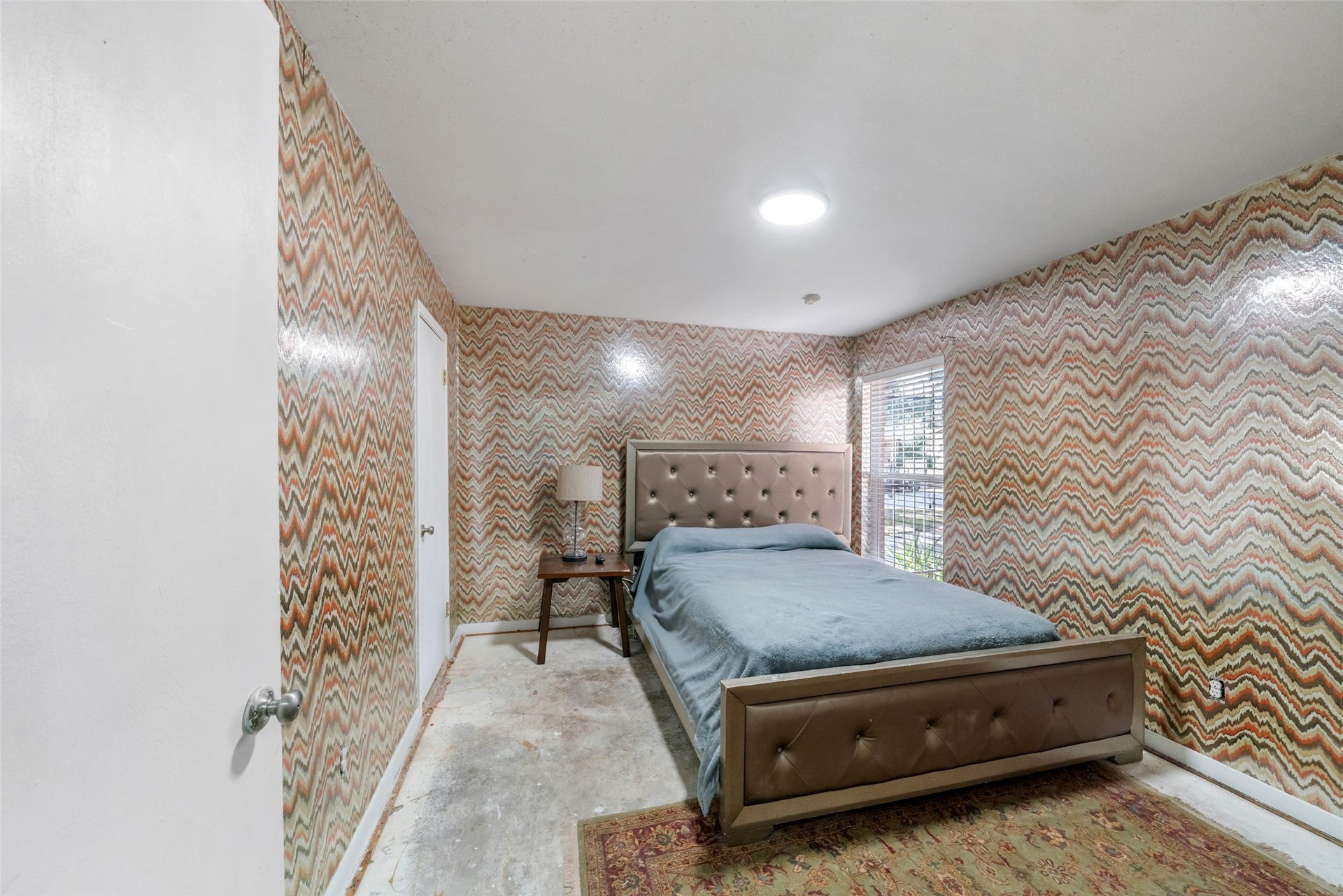 10831 Valley Hills Drive, Houston, TX 77071