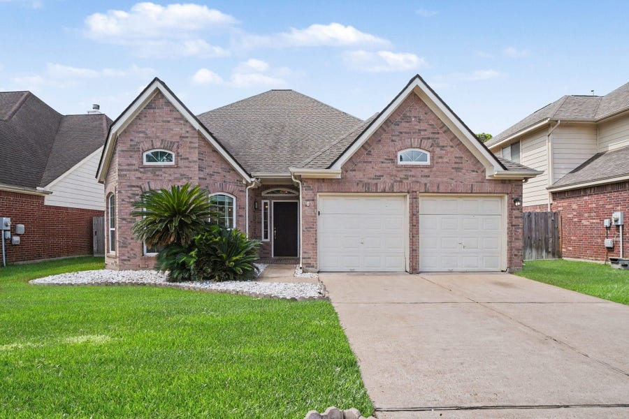 Property photo for 21415 Santa Clara Drive, Katy, TX