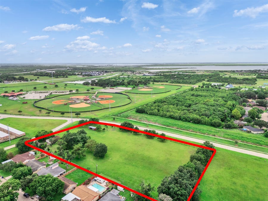 Property photo for 0000 N 16th Avenue, Texas City, TX