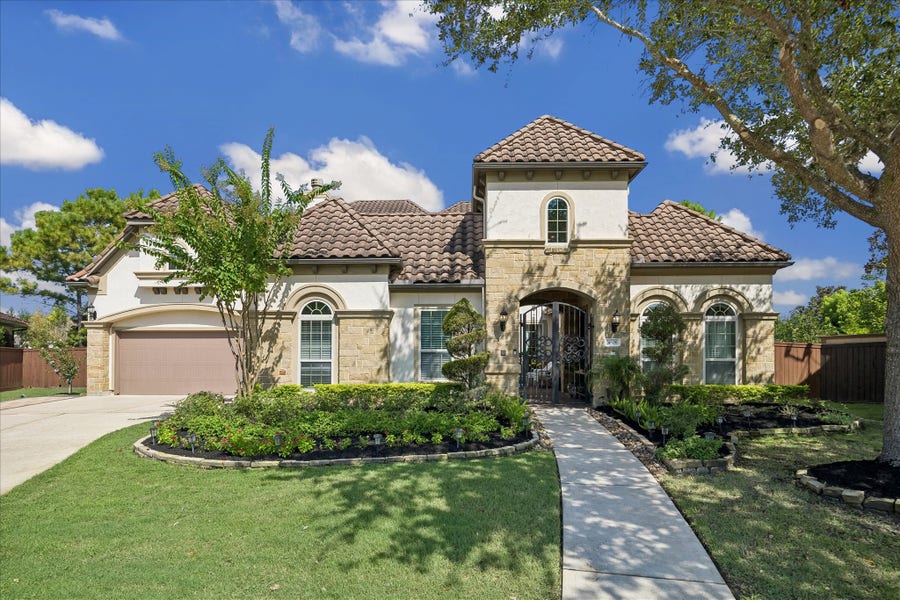 Property photo for 4806 Beamer Creek Court, Sugar Land, TX