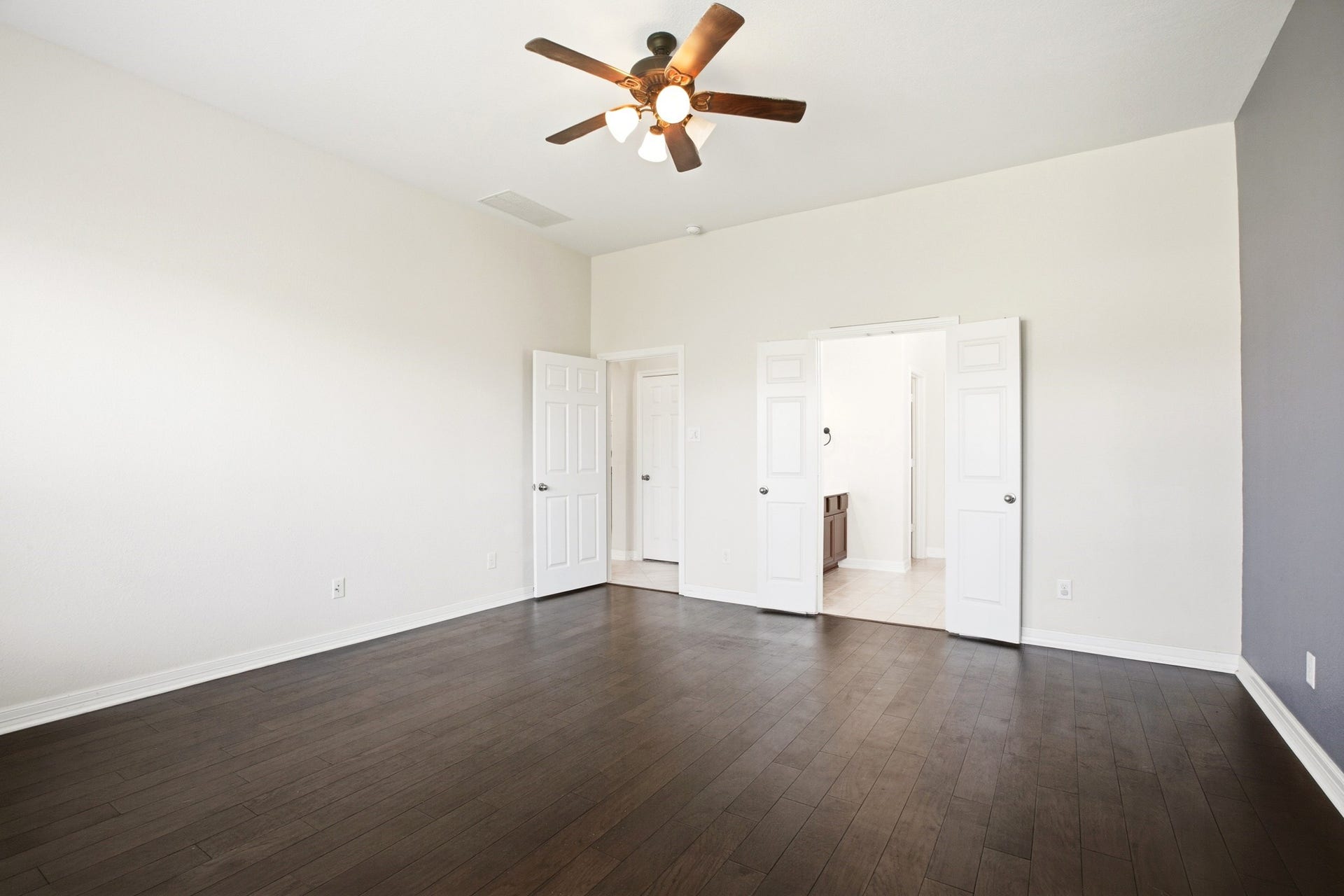 9975 Spring Rock Lane, Brookshire, TX 77423 Double door entrance leading to primary bathroom