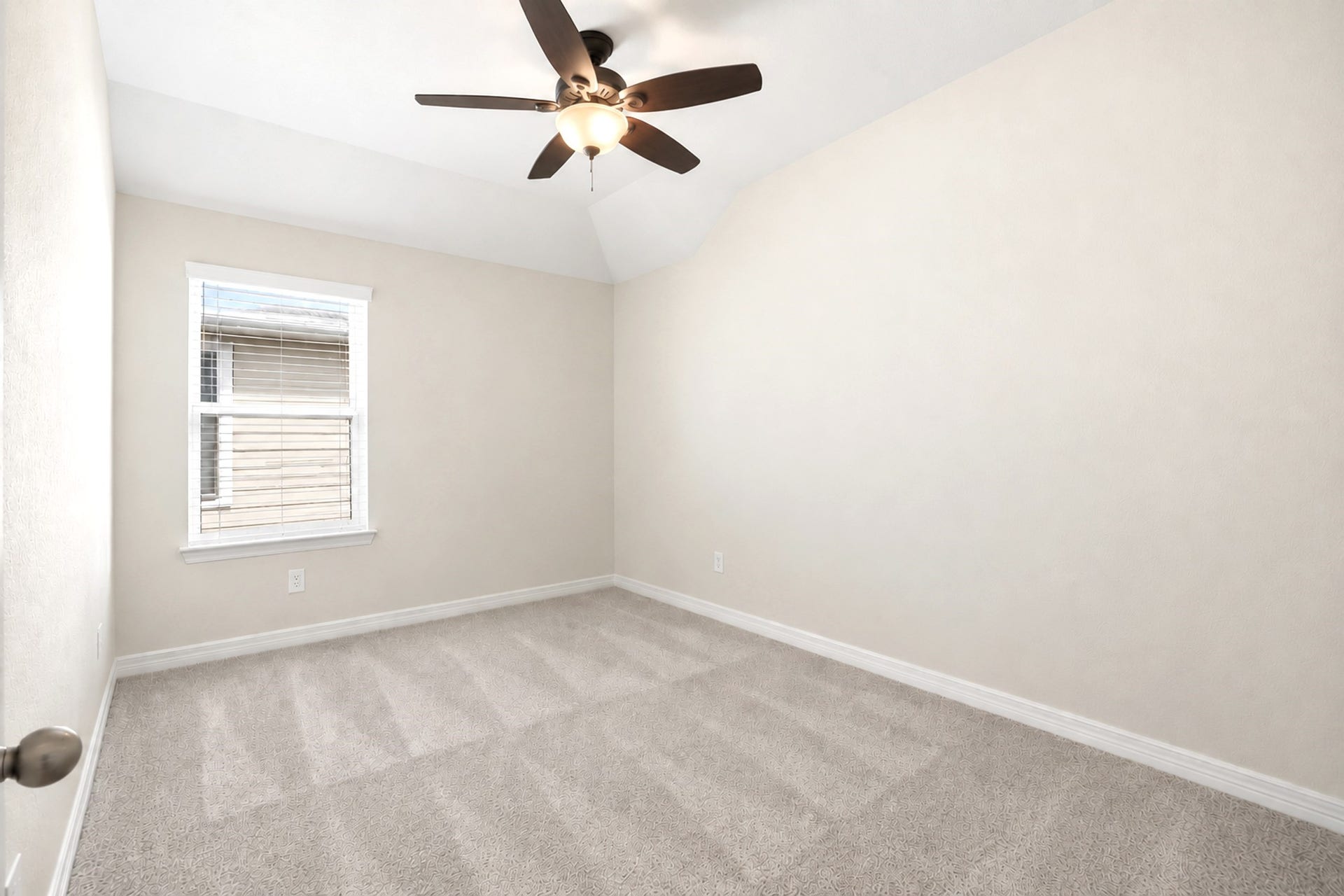9975 Spring Rock Lane, Brookshire, TX 77423 9975 Spring Rock Lane, Brookshire, TX 77423