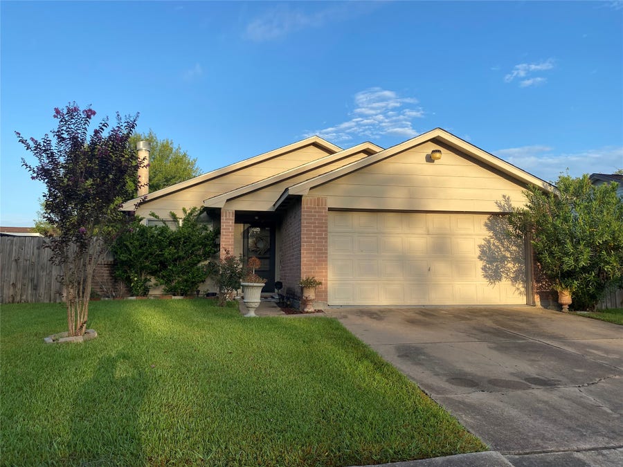 Property photo for 10022 BELL TOWNE DRIVE, Sugar Land, TX
