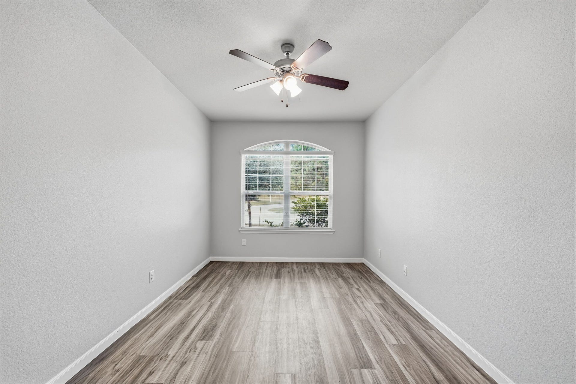 18206 Fehmarn Sound Circle, Houston, TX 77044 18206 Fehmarn Sound Circle, Houston, TX 77044