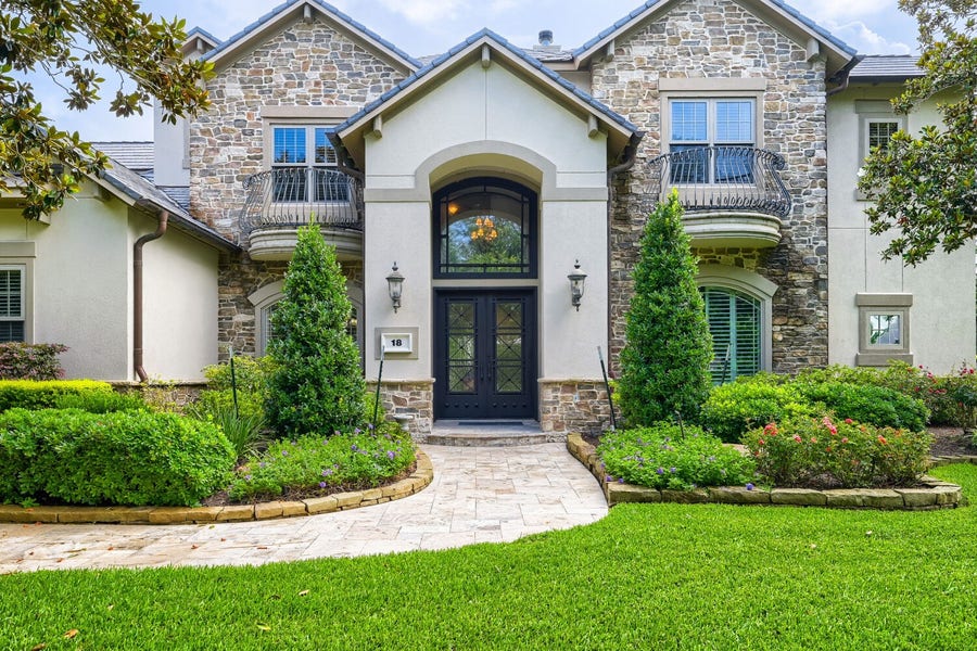 Property photo for 18 Parsonage Cove, Missouri City, TX
