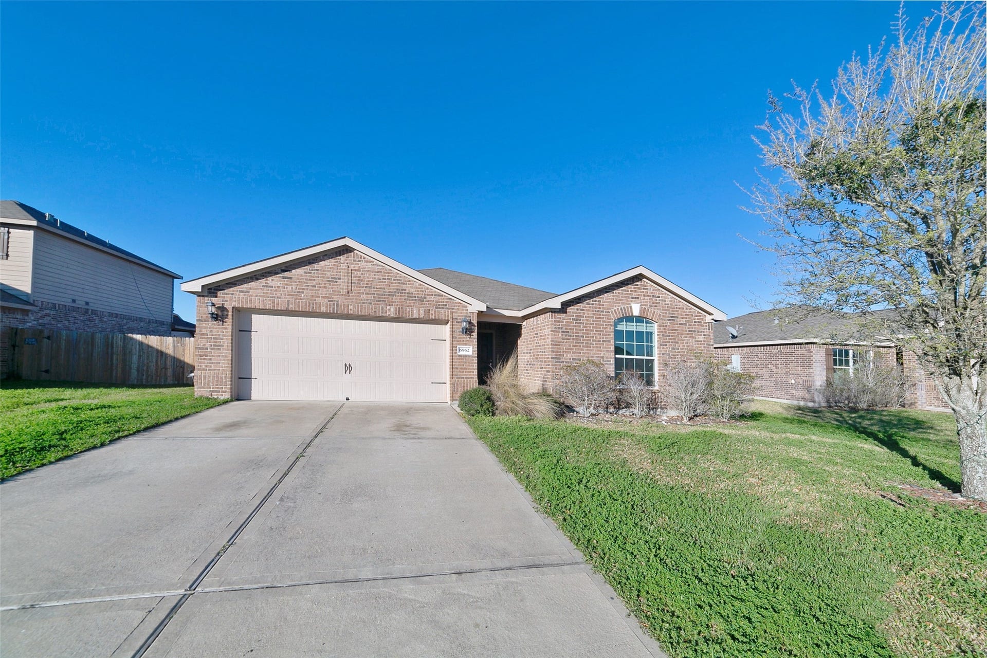 6962 Chessgate Falls Lane, Richmond, TX 77469