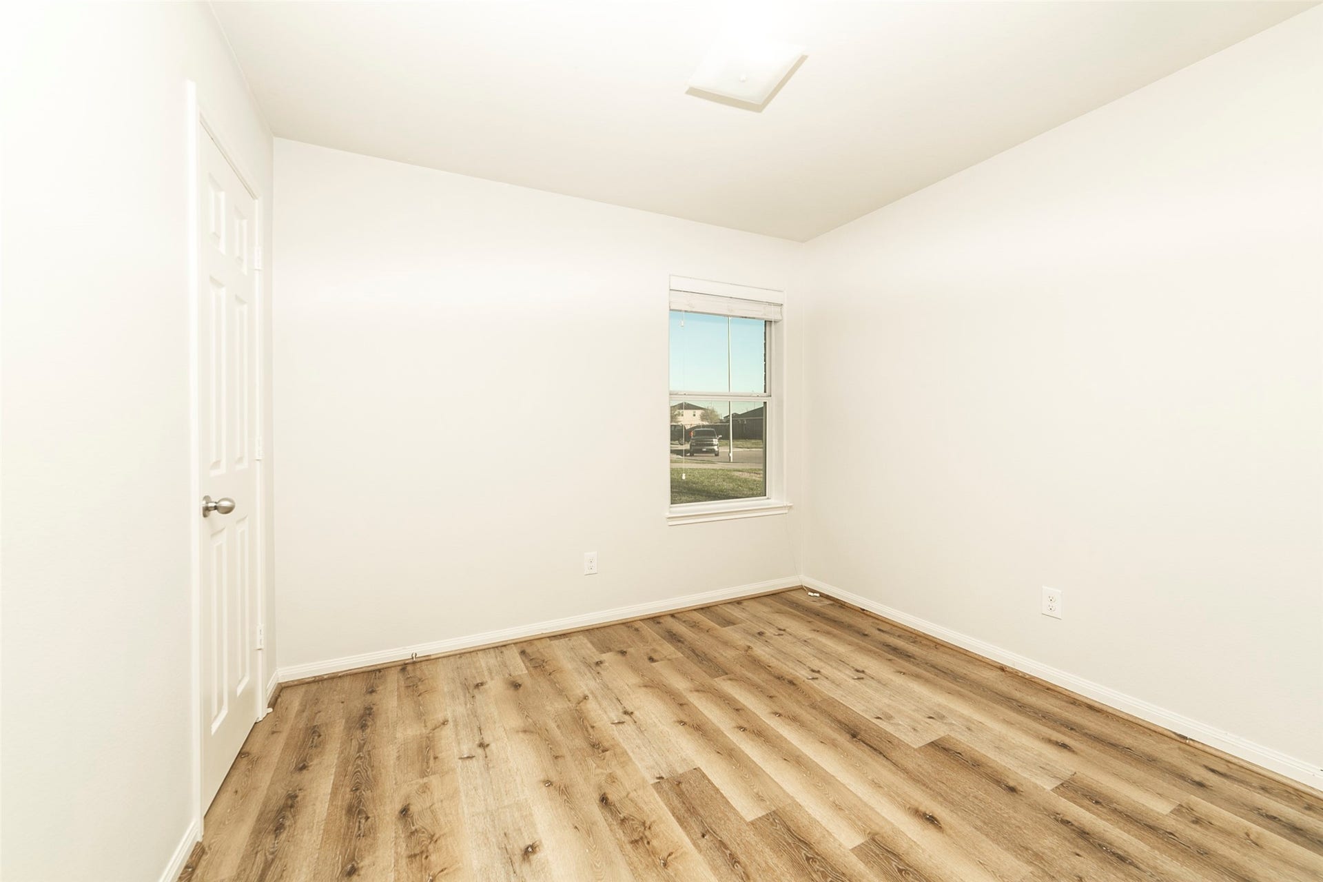 6962 Chessgate Falls Lane, Richmond, TX 77469