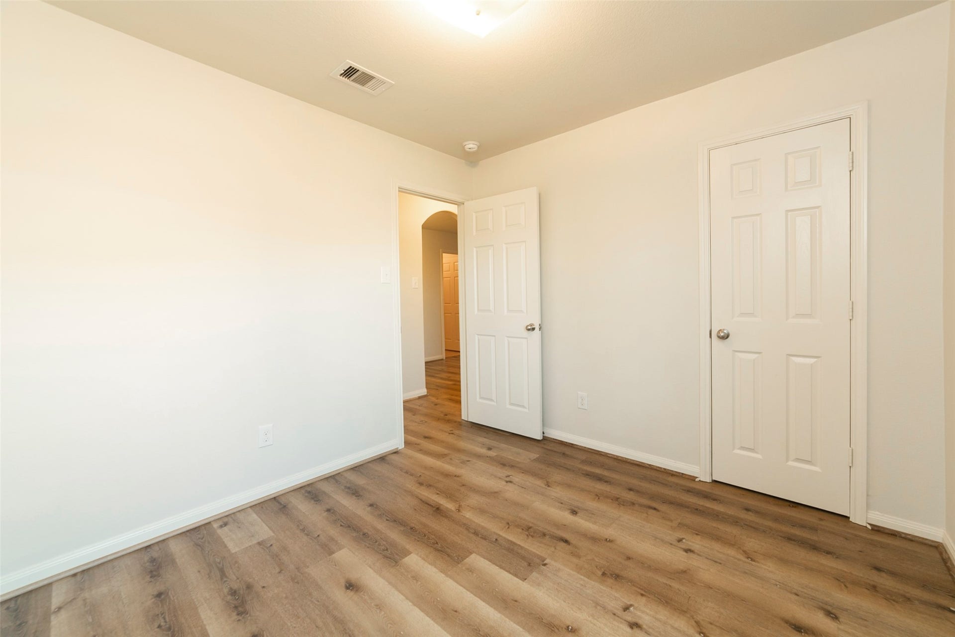 6962 Chessgate Falls Lane, Richmond, TX 77469