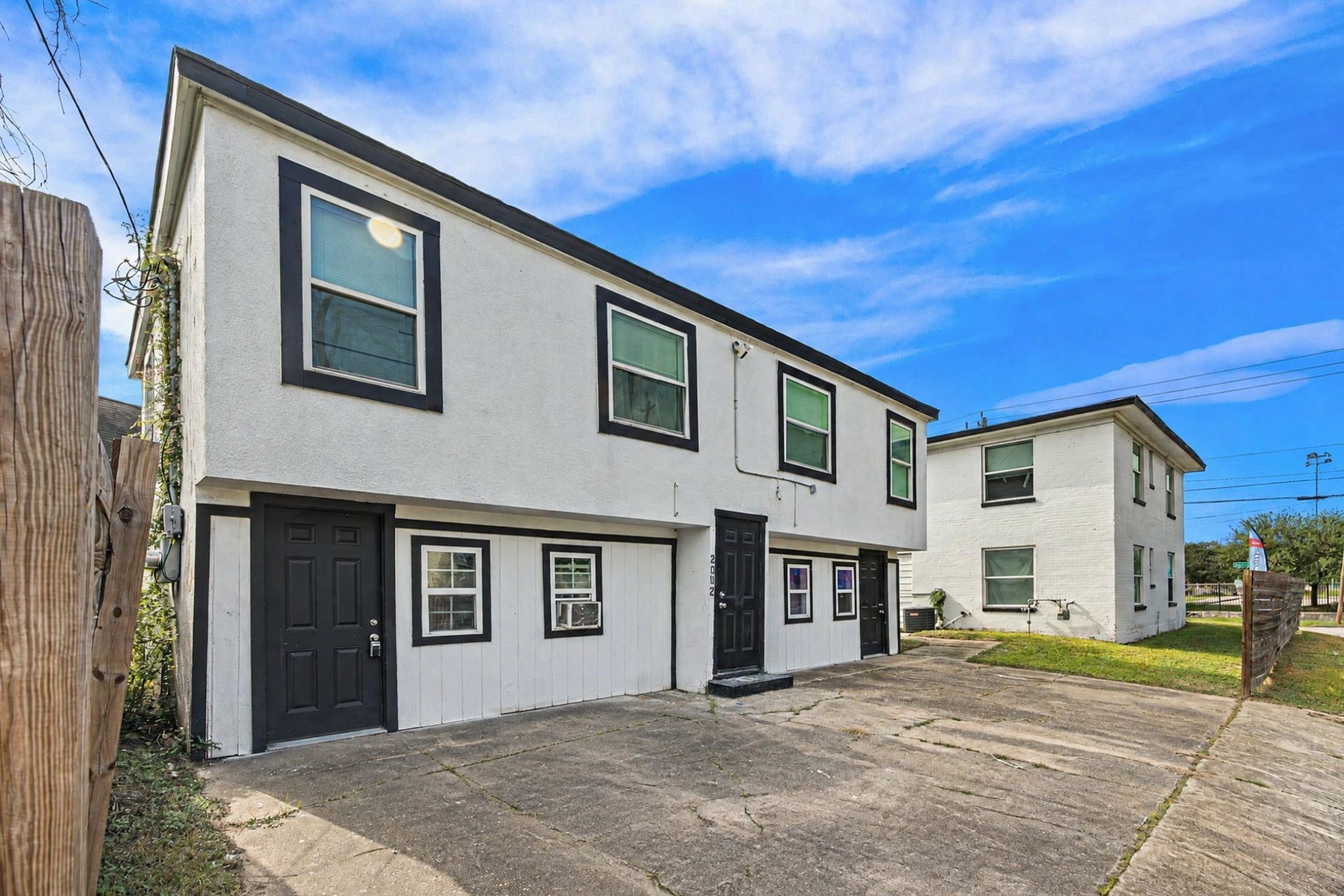 2002 Barbee Street, Houston, TX 77004 2002 Barbee Street, Houston, TX 77004