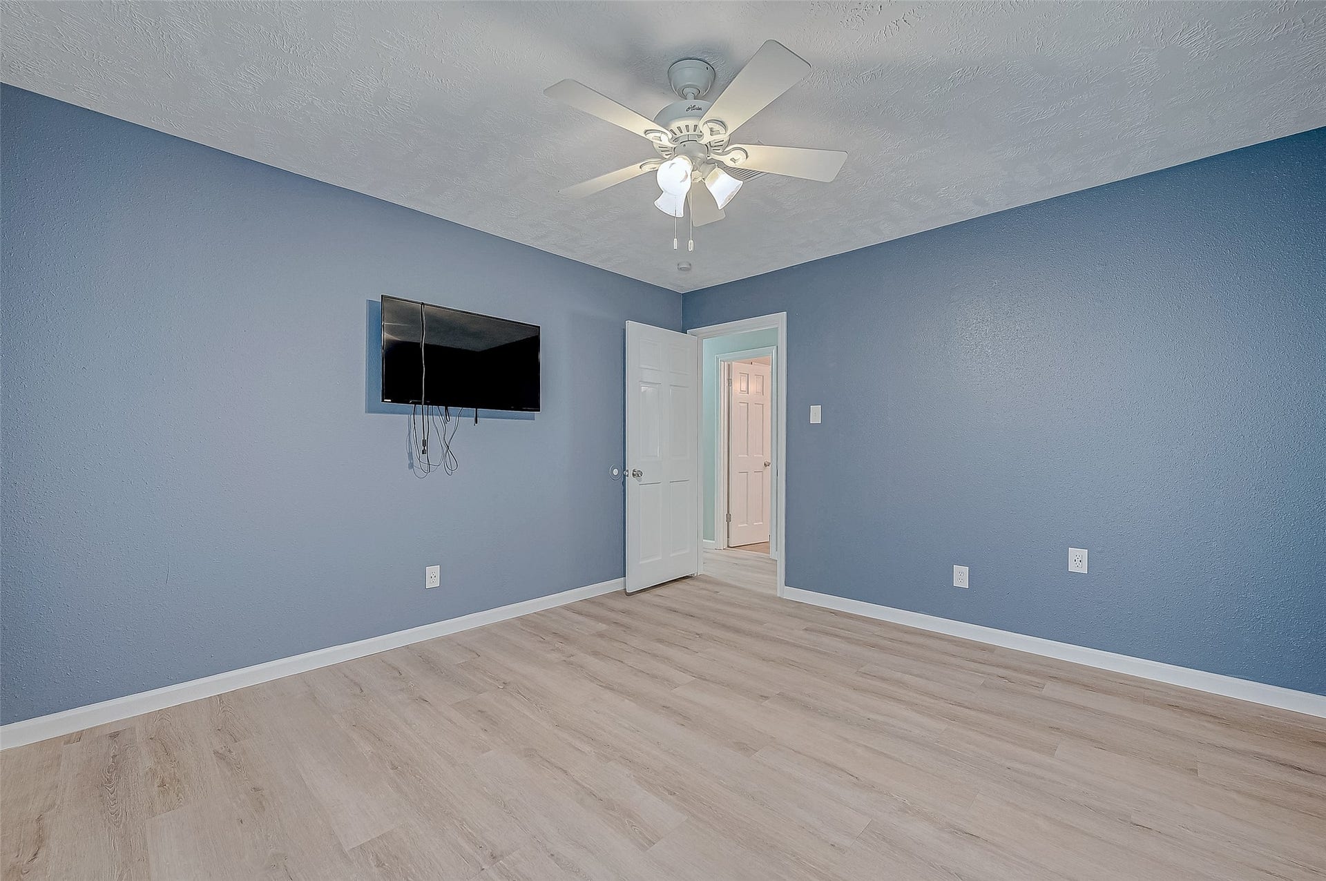 8110 Bent Oak Lane, Spring, TX 77379 8110 Bent Oak Lane, Spring, TX 77379
