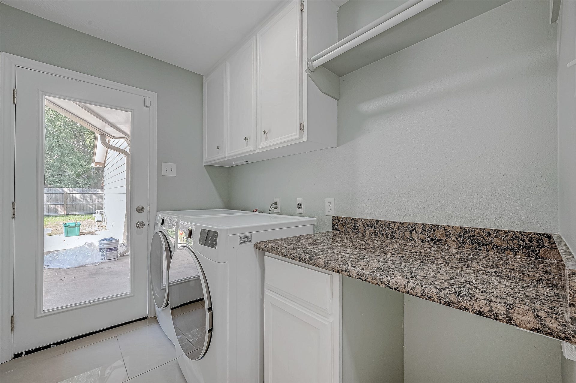 8110 Bent Oak Lane, Spring, TX 77379 8110 Bent Oak Lane, Spring, TX 77379