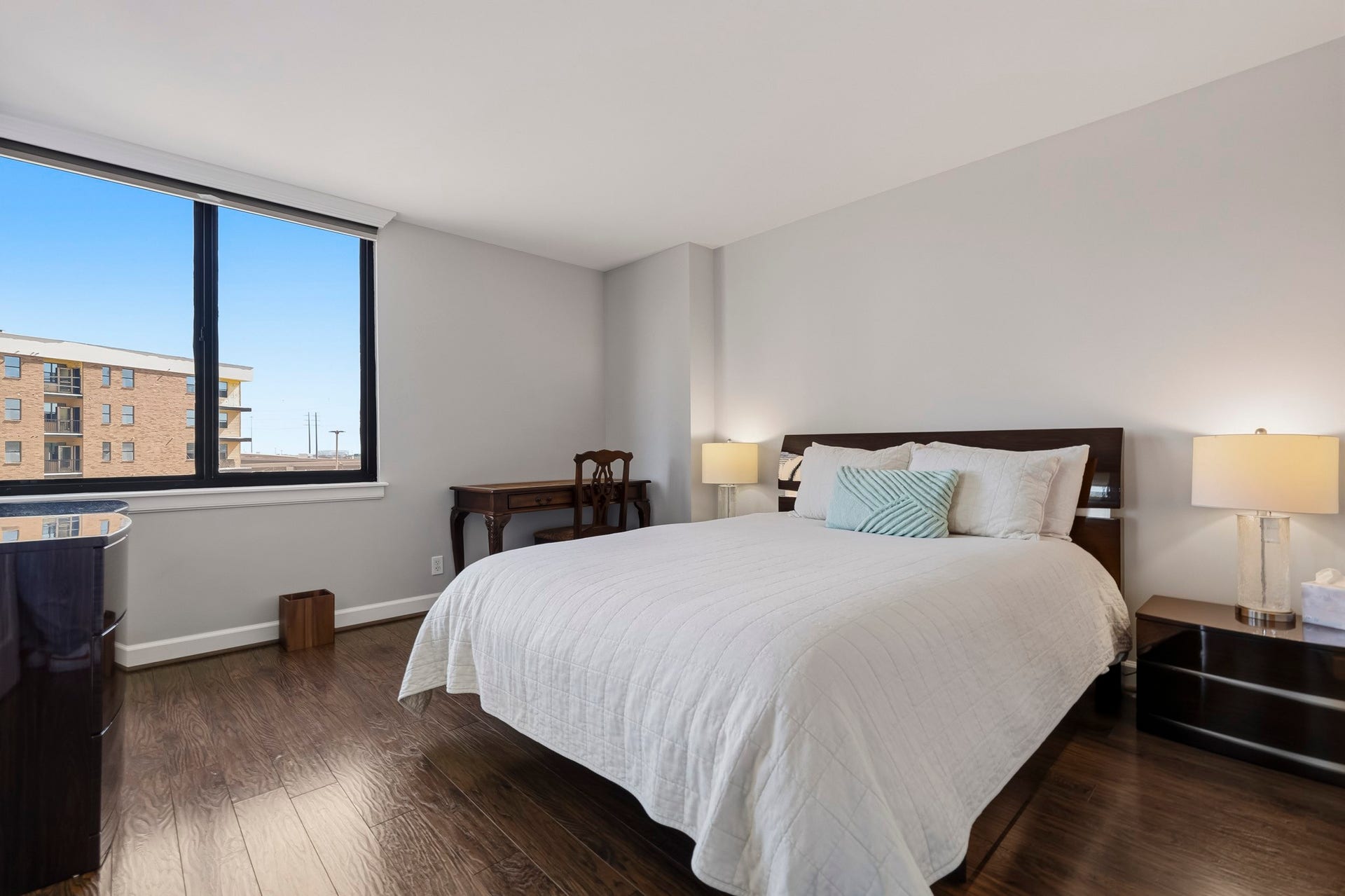3525 Sage Road, #709, Houston, TX 77056 3525 Sage Road, #709, Houston, TX 77056