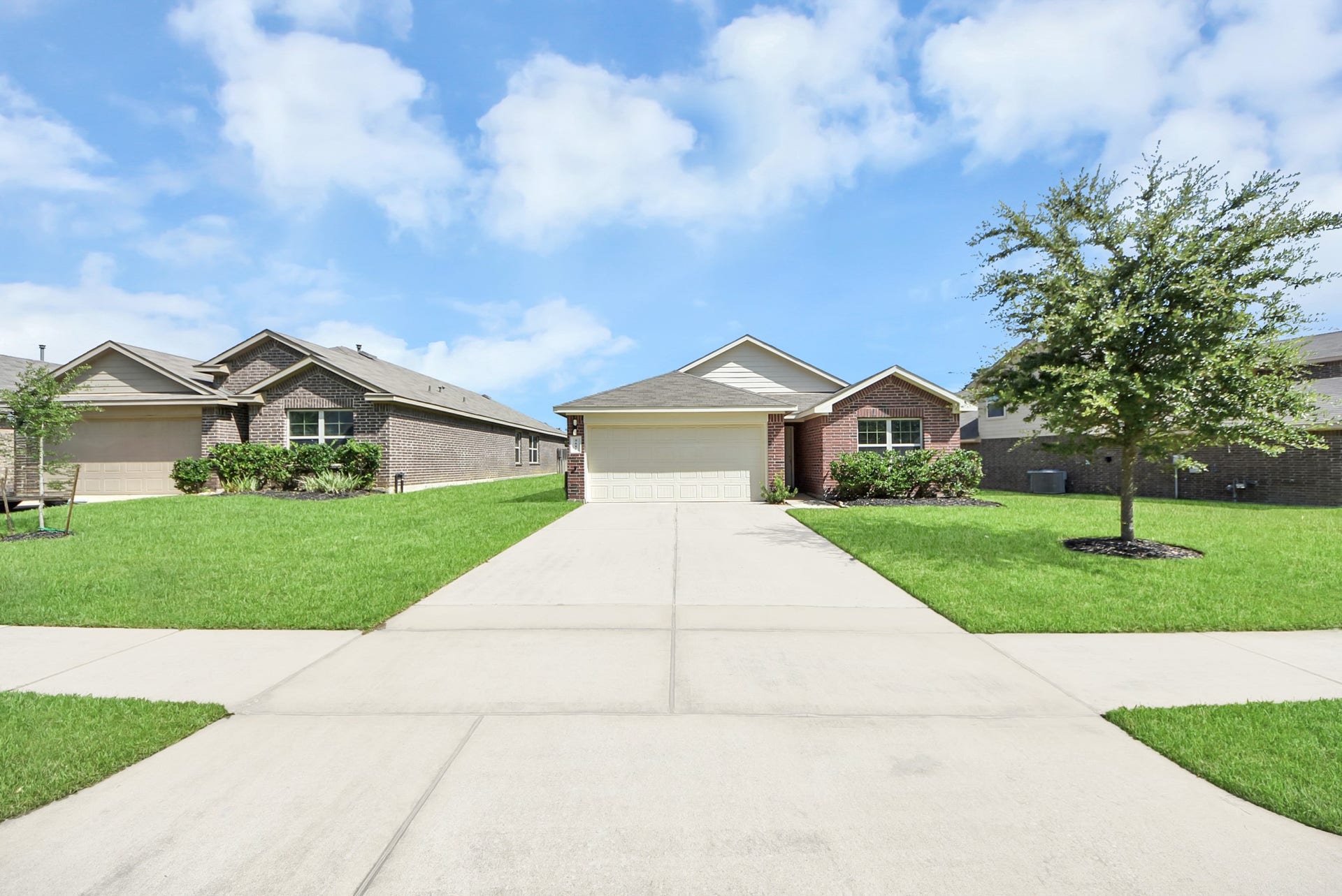 5616 Rainflower Terrace Lane, Spring, TX 77389 5616 Rainflower Terrace Lane, Spring, TX 77389