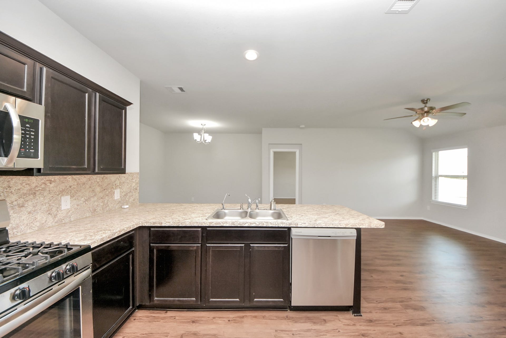 5616 Rainflower Terrace Lane, Spring, TX 77389 5616 Rainflower Terrace Lane, Spring, TX 77389