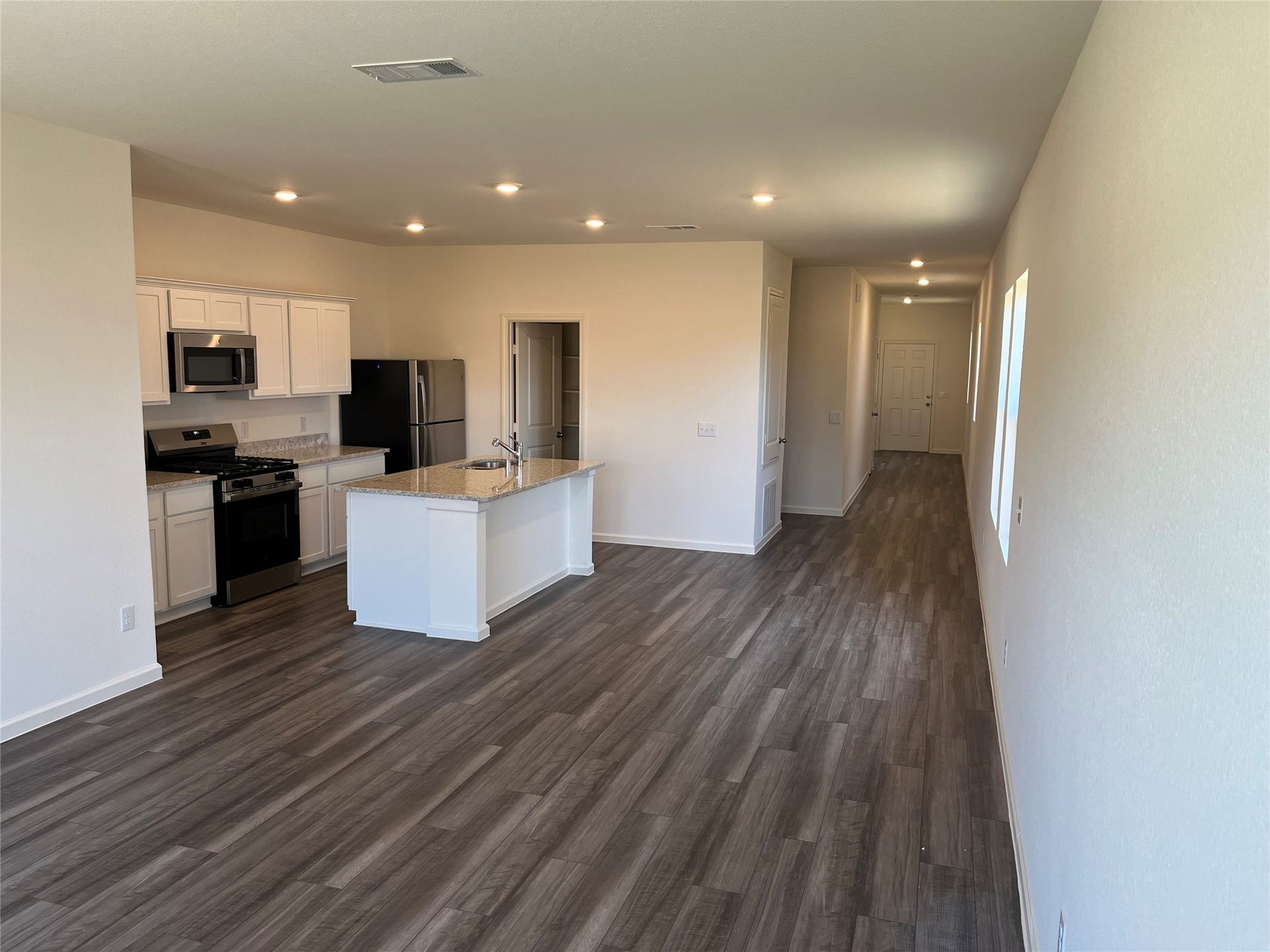 5638 Shelford Birch Street, Conroe, TX 77303