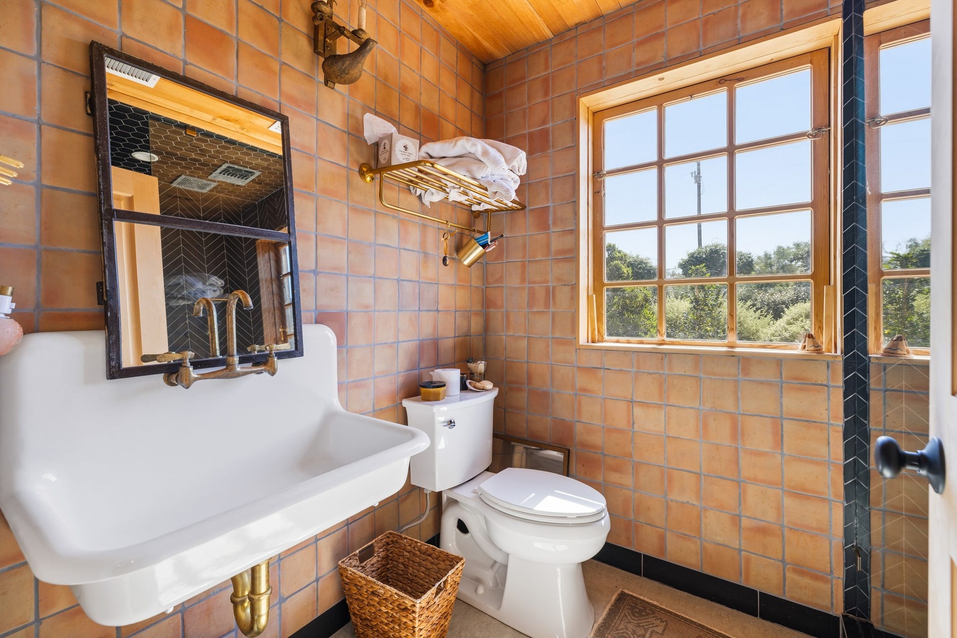 745 Dusty Farm Lane, Fredericksburg, TX 78624 745 Dusty Farm Lane, Fredericksburg, TX 78624