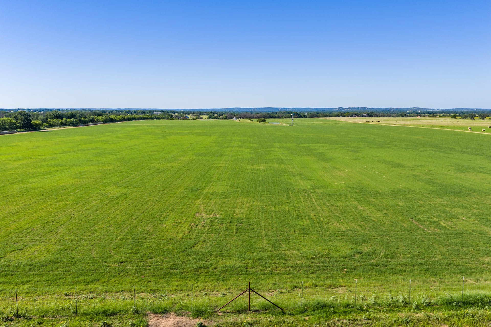745 Dusty Farm Lane, Fredericksburg, TX 78624 745 Dusty Farm Lane, Fredericksburg, TX 78624