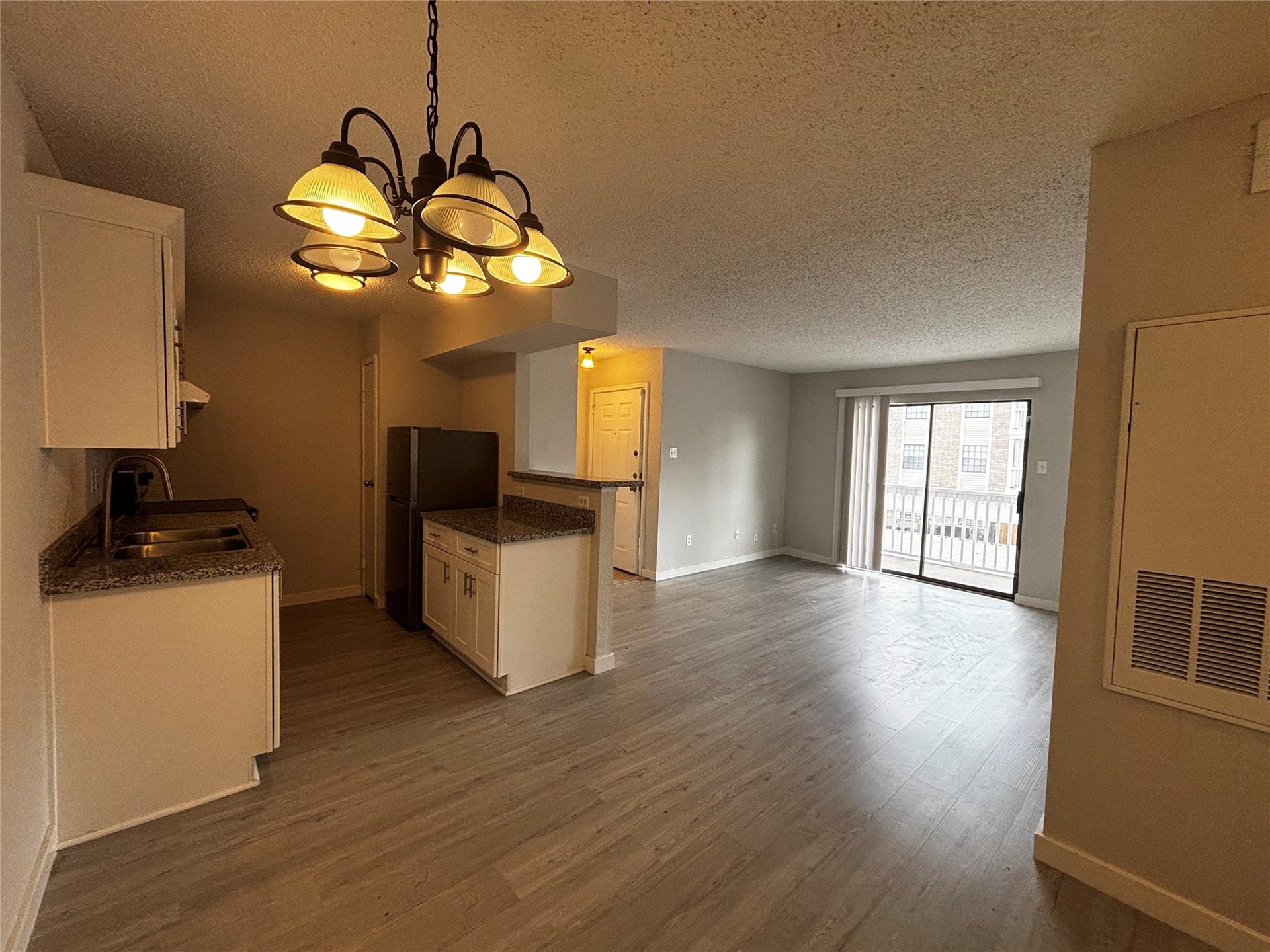 2750 Holly Hall Street, #1207, Houston, TX 77054