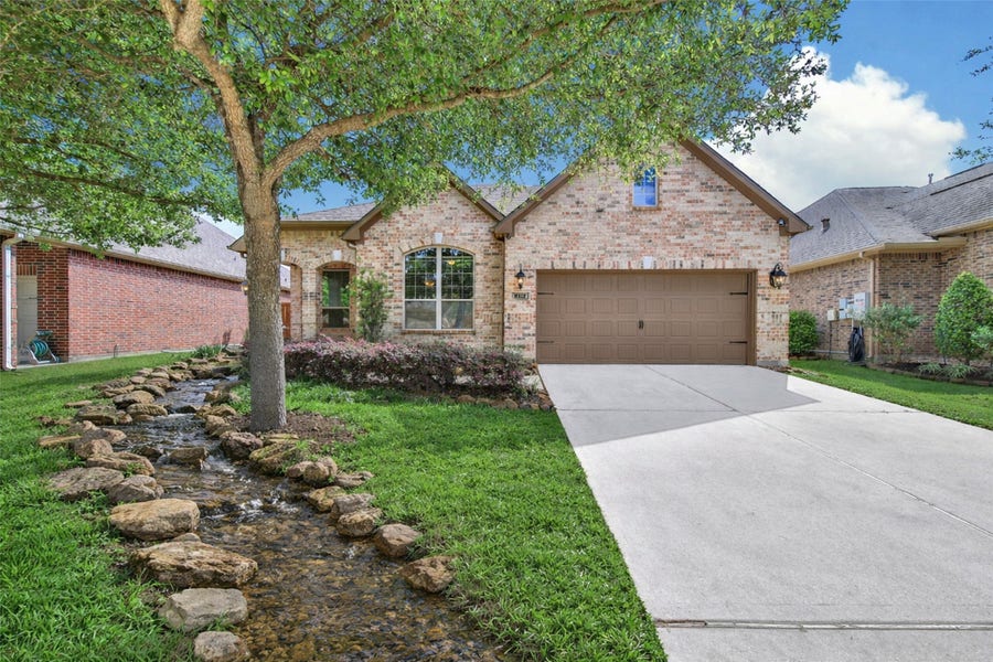 Property photo for 9422 Pecos Pass Court, Cypress, TX