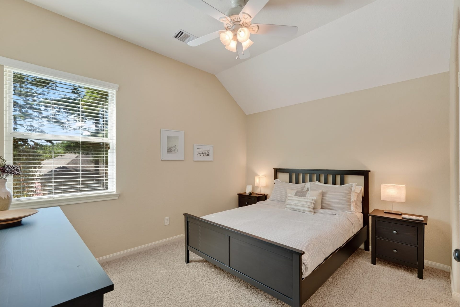 27 E Wolf Cabin Circle, Spring, TX 77389 27 E Wolf Cabin Circle, Spring, TX 77389