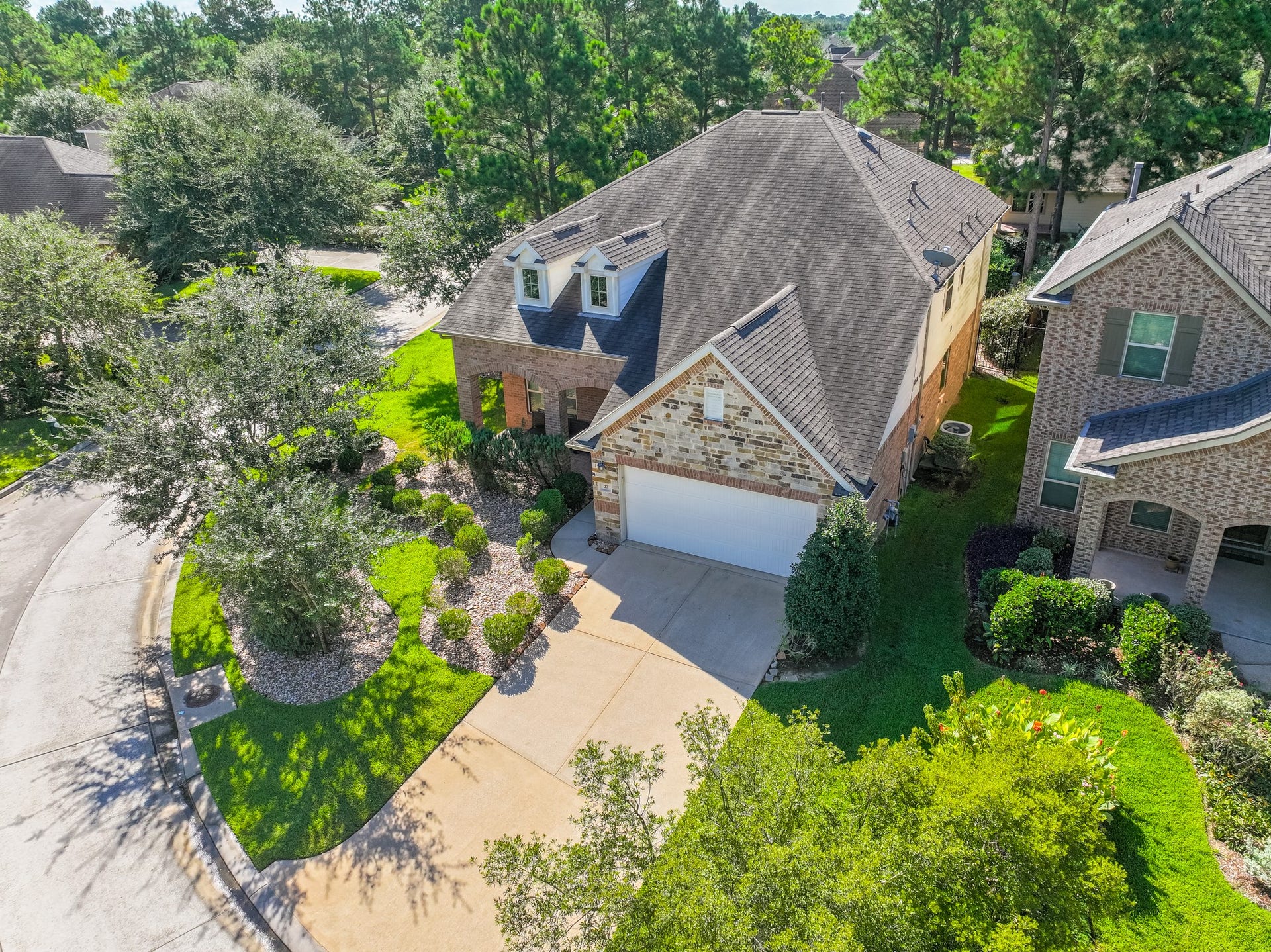 27 E Wolf Cabin Circle, Spring, TX 77389 27 E Wolf Cabin Circle, Spring, TX 77389