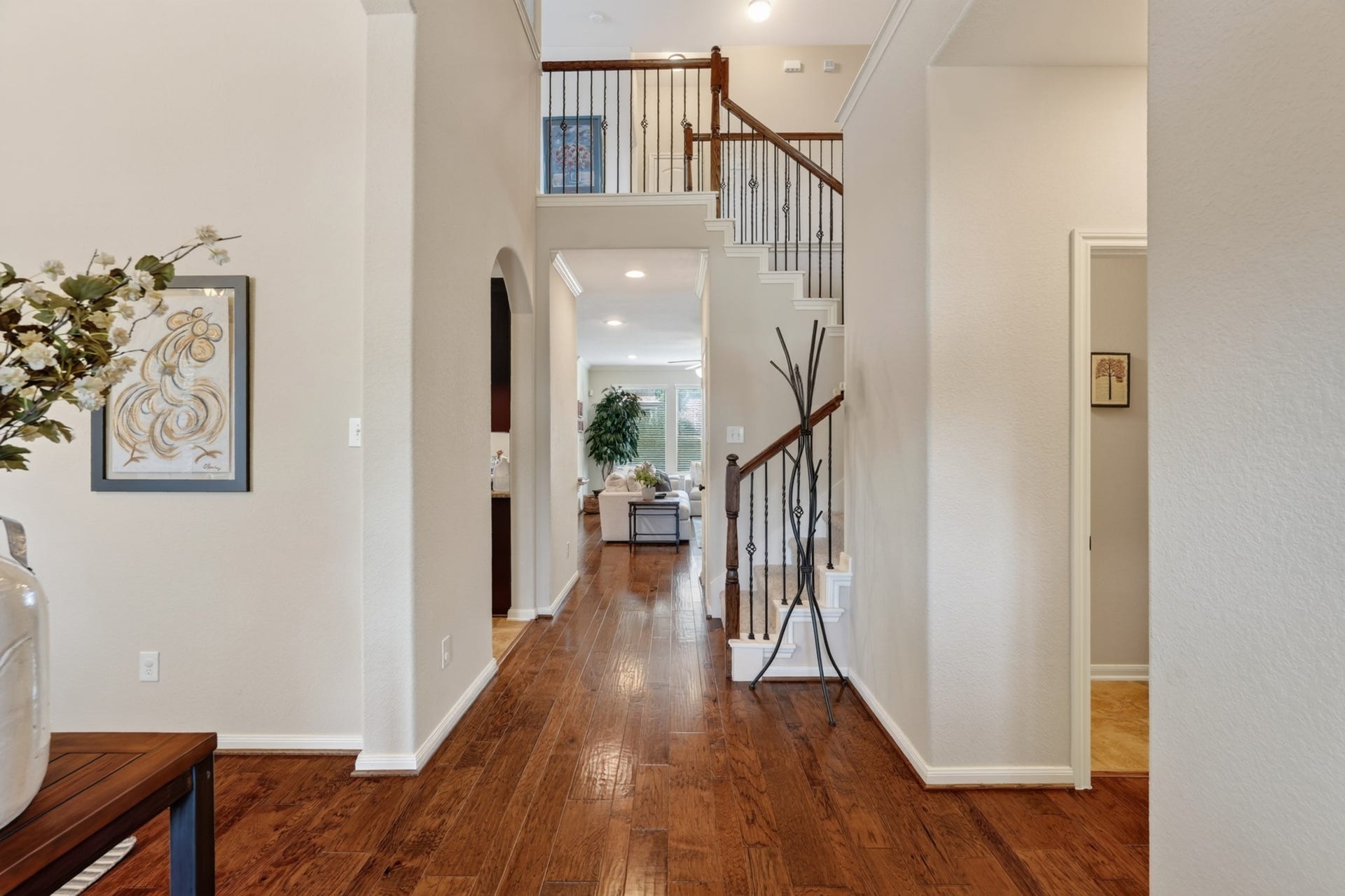 27 E Wolf Cabin Circle, Spring, TX 77389 27 E Wolf Cabin Circle, Spring, TX 77389