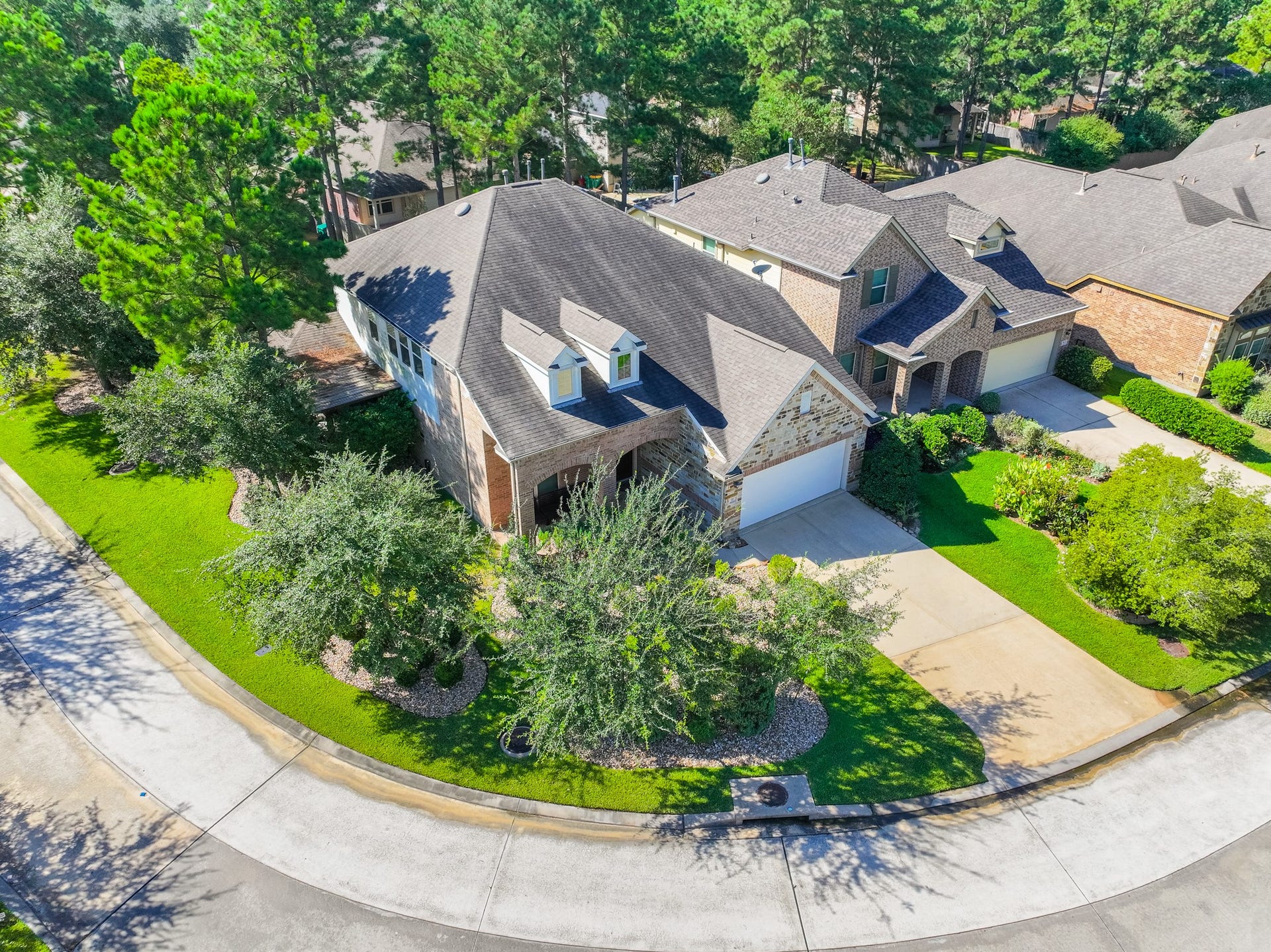 27 E Wolf Cabin Circle, Spring, TX 77389 27 E Wolf Cabin Circle, Spring, TX 77389